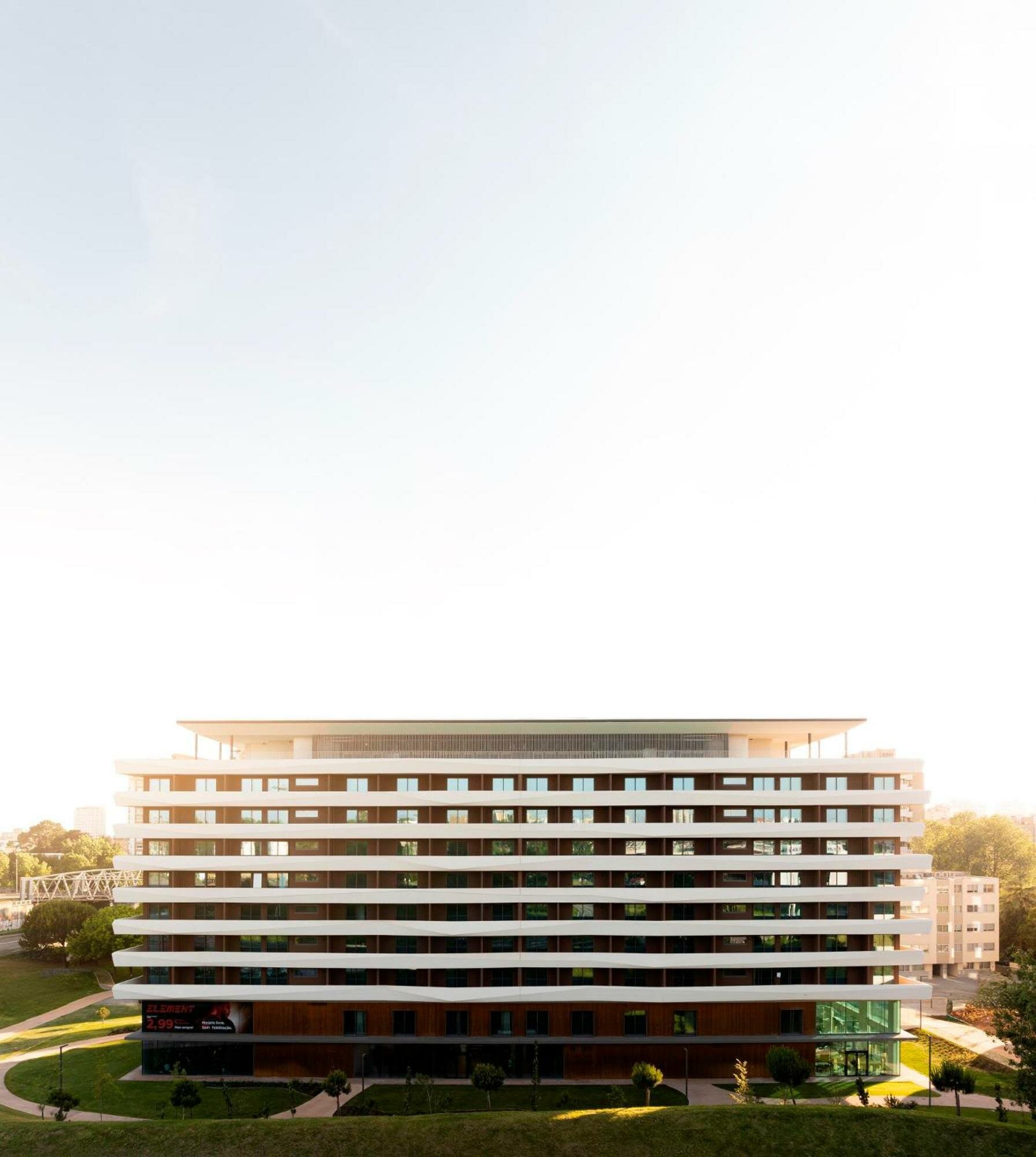 One-Bedroom Apartment with Balcony