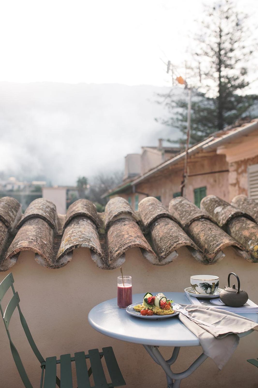 Junior Suite with Mountain View