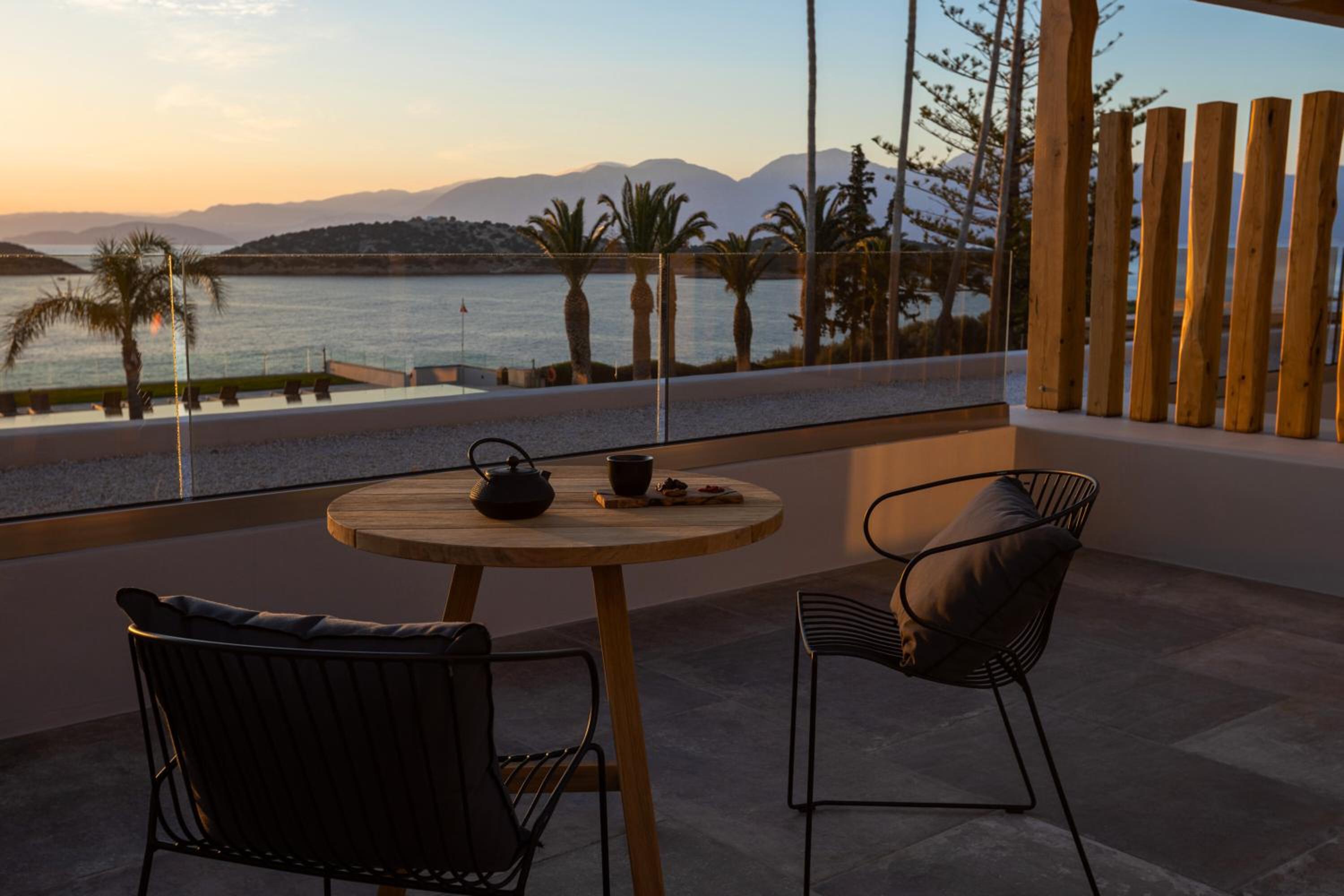 Sunrise Sea View Room