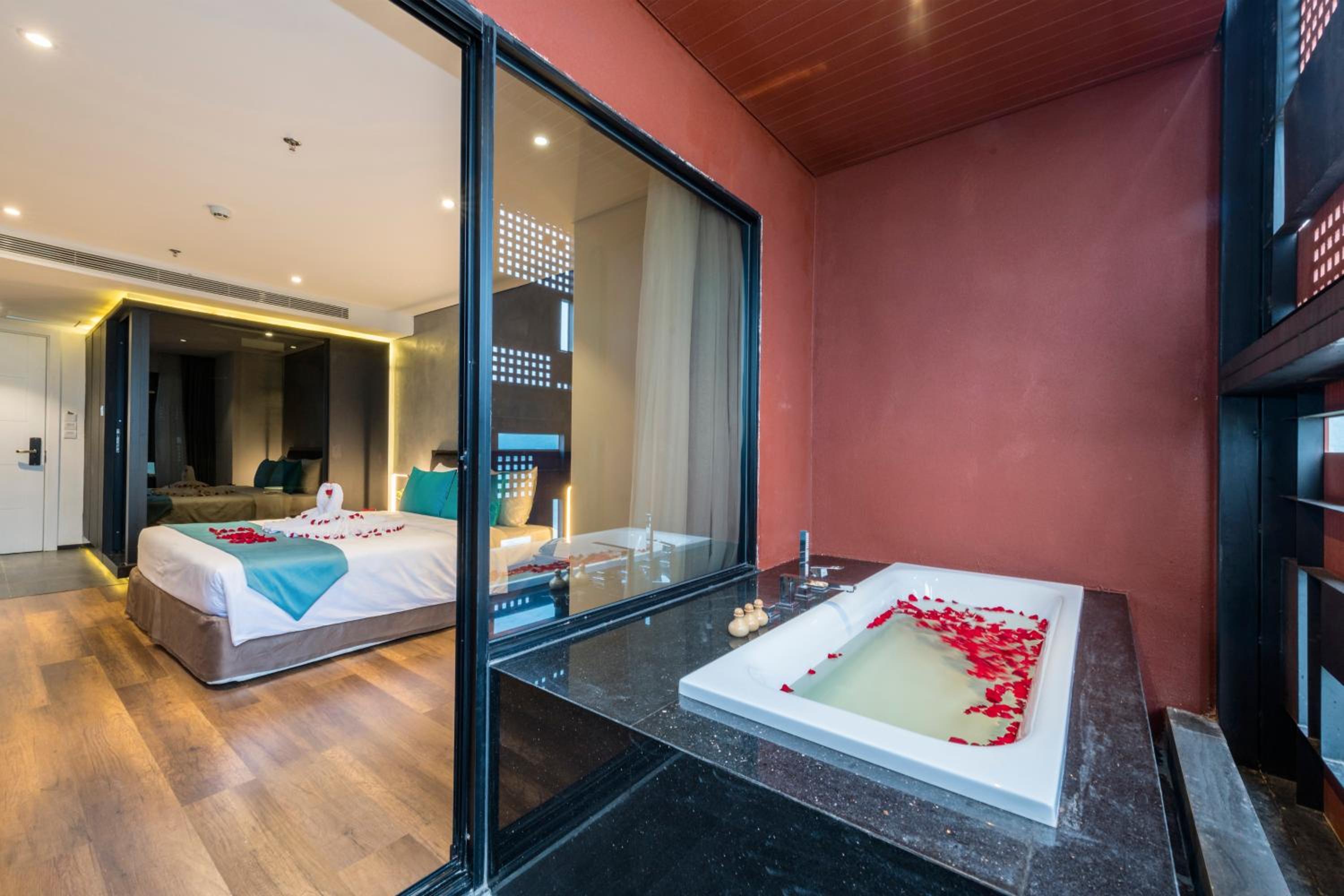 Executive Suite Double Sea View With Bathtub