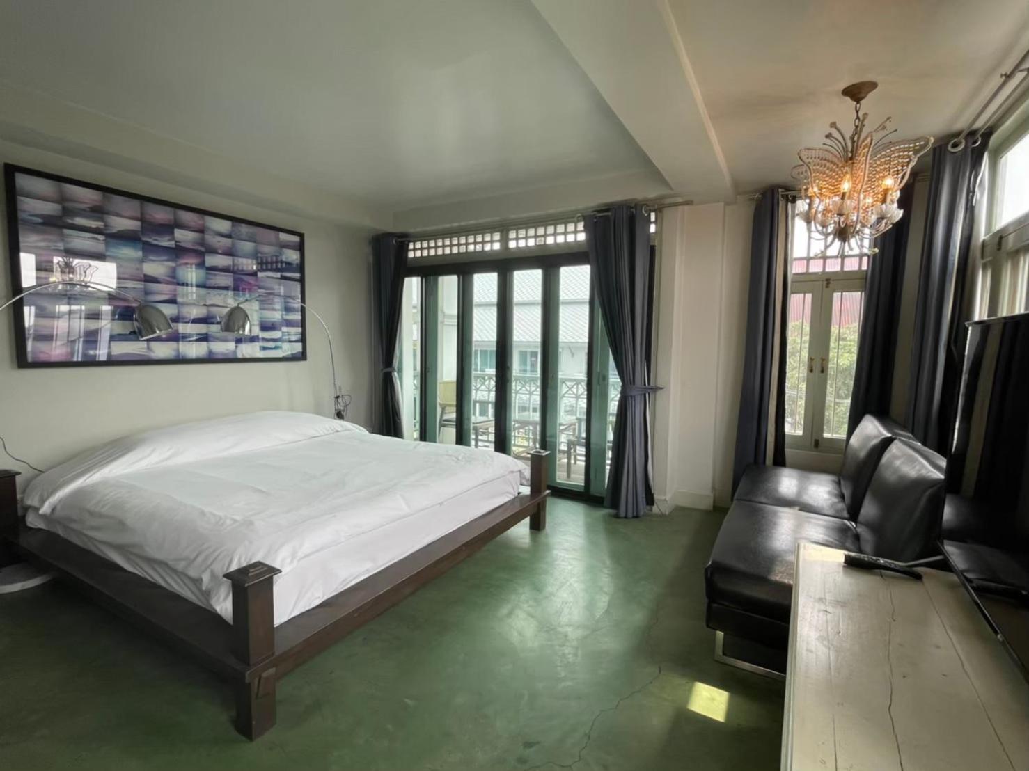 Deluxe Double Room with Balcony