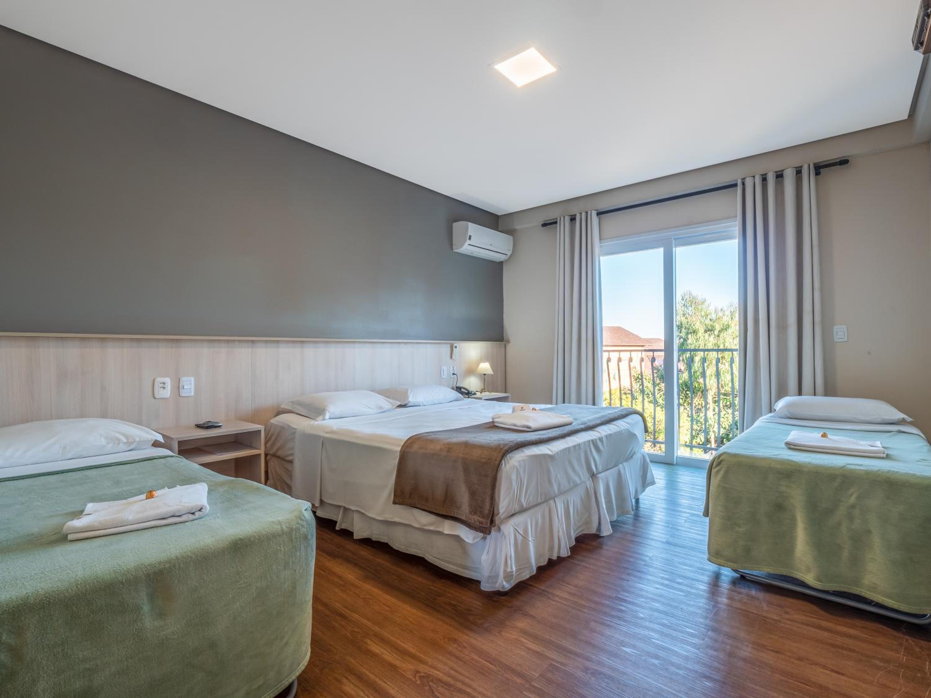 Standard Quadruple Room