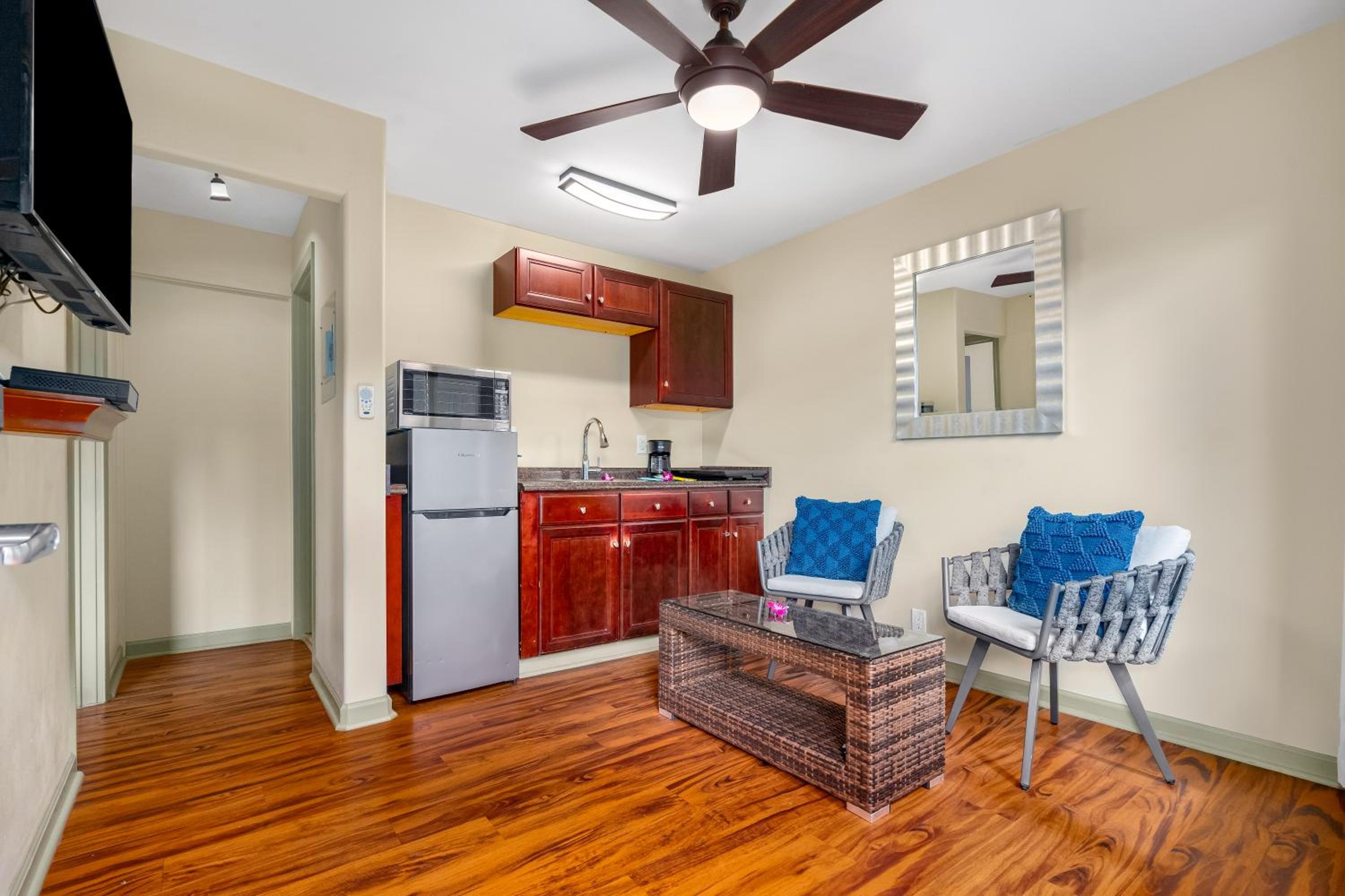 One-Bedroom Suite