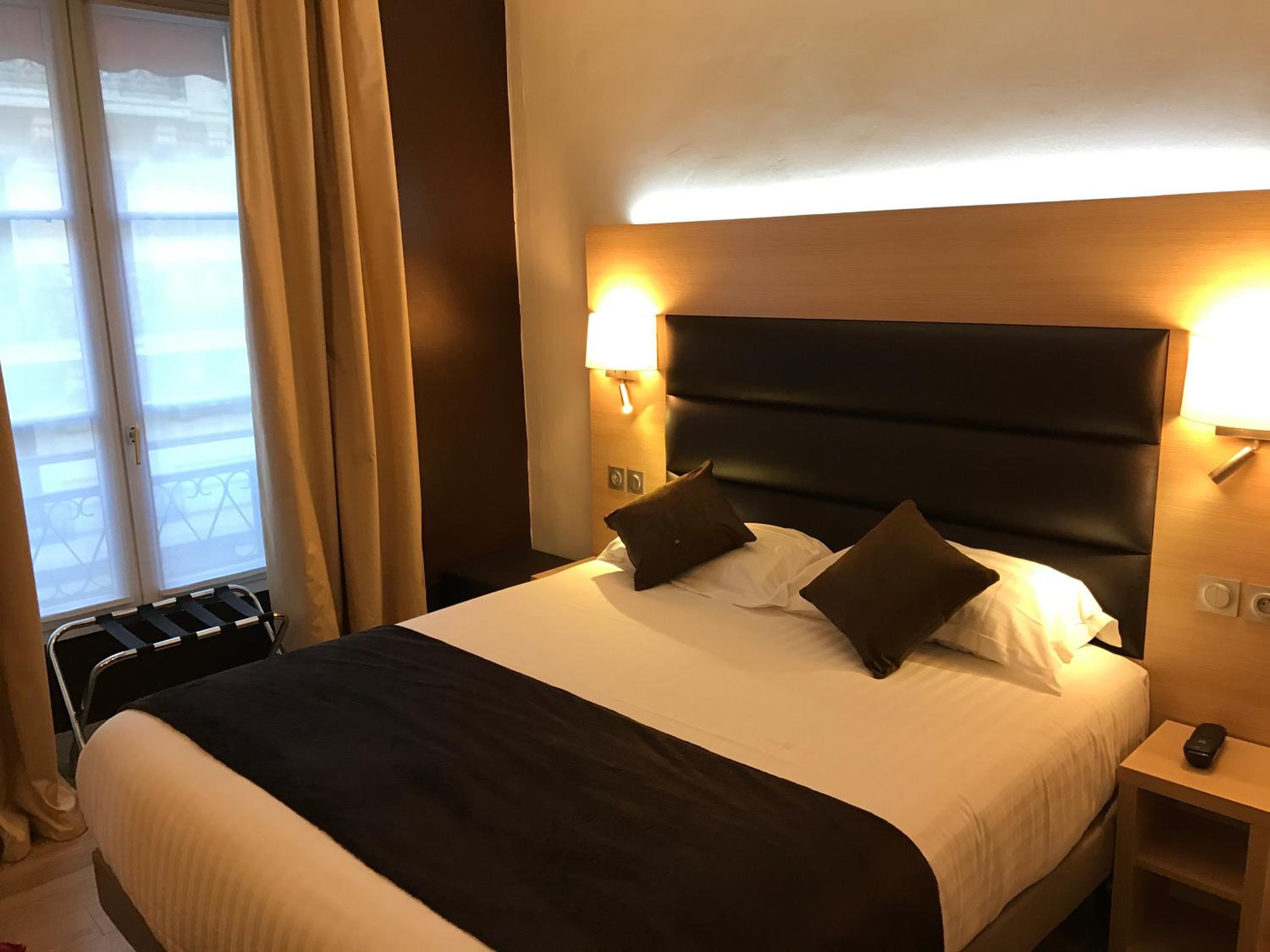 Double Room or Twin Room