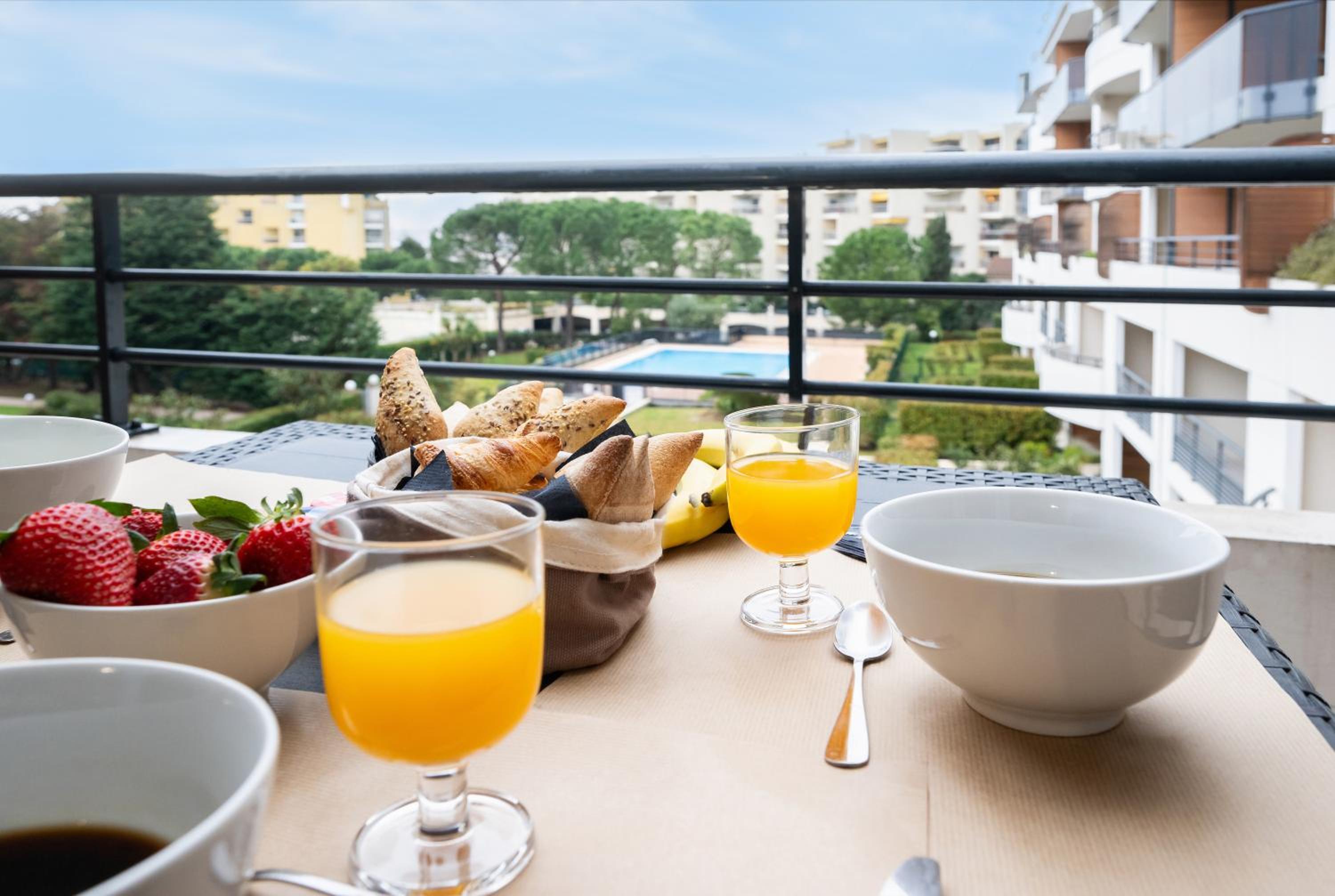 Apartment with Sea View