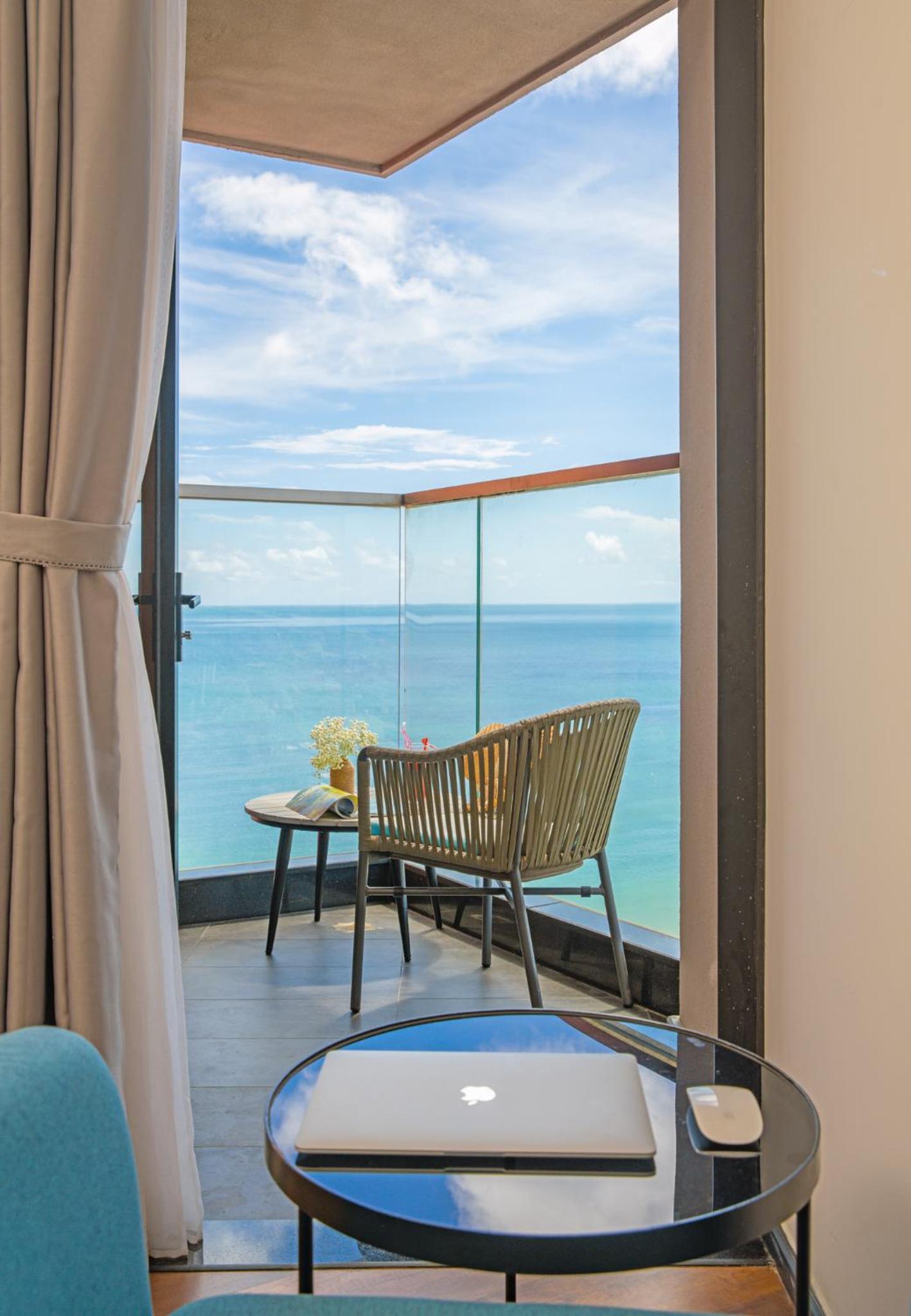 Deluxe Double Room with Sea View