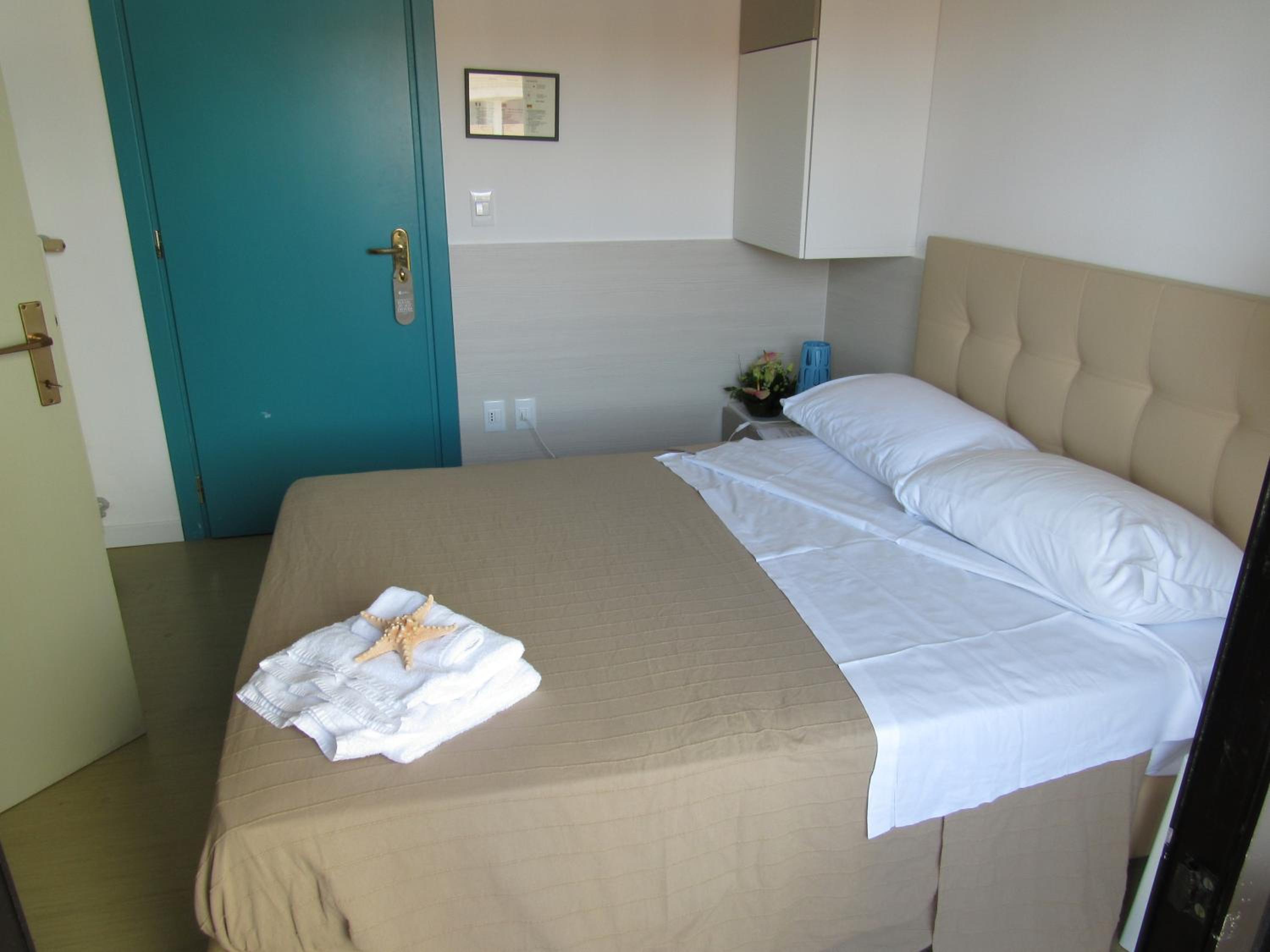 Comfort Single Room