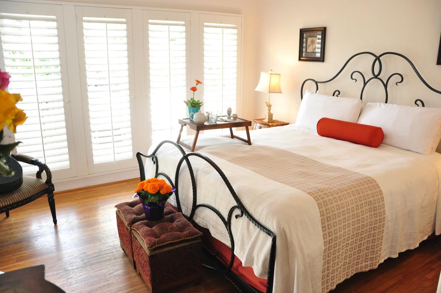 Santa Barbara Casita