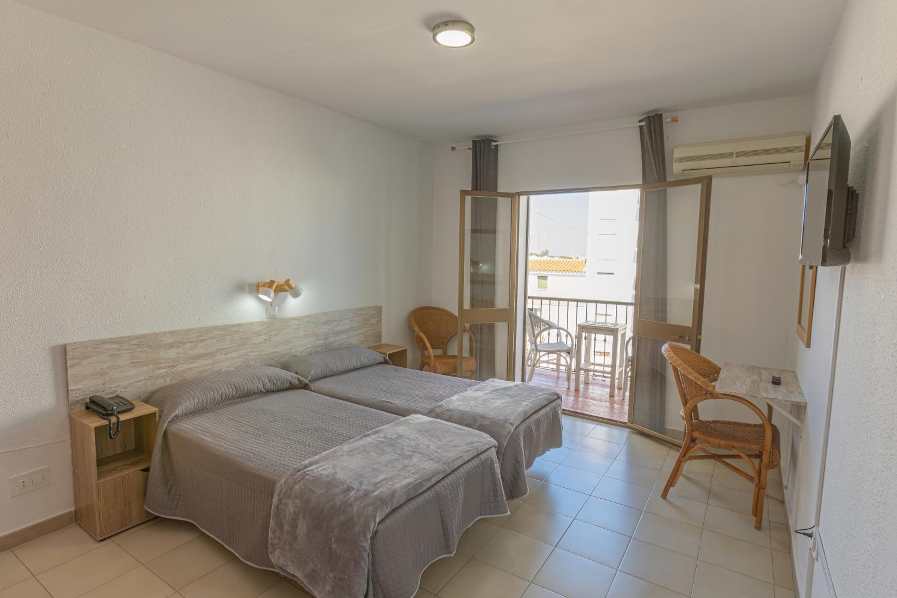 Double Room with Terrace