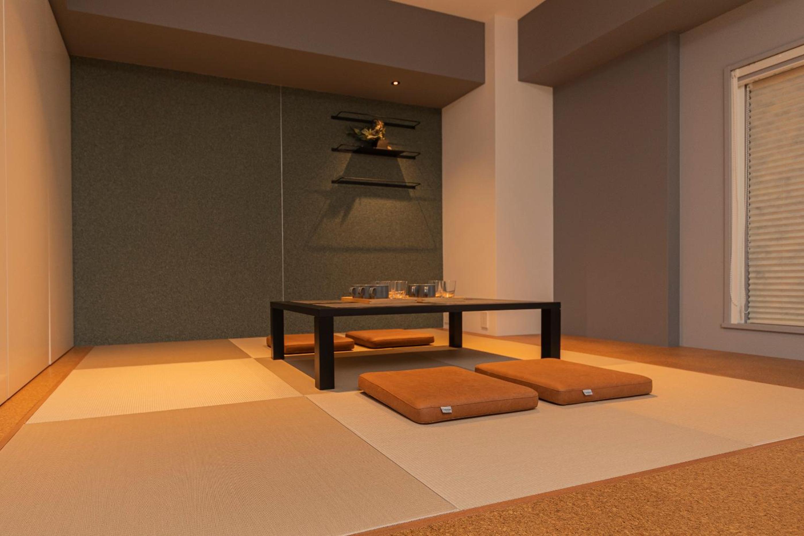 Japanese-Style Room