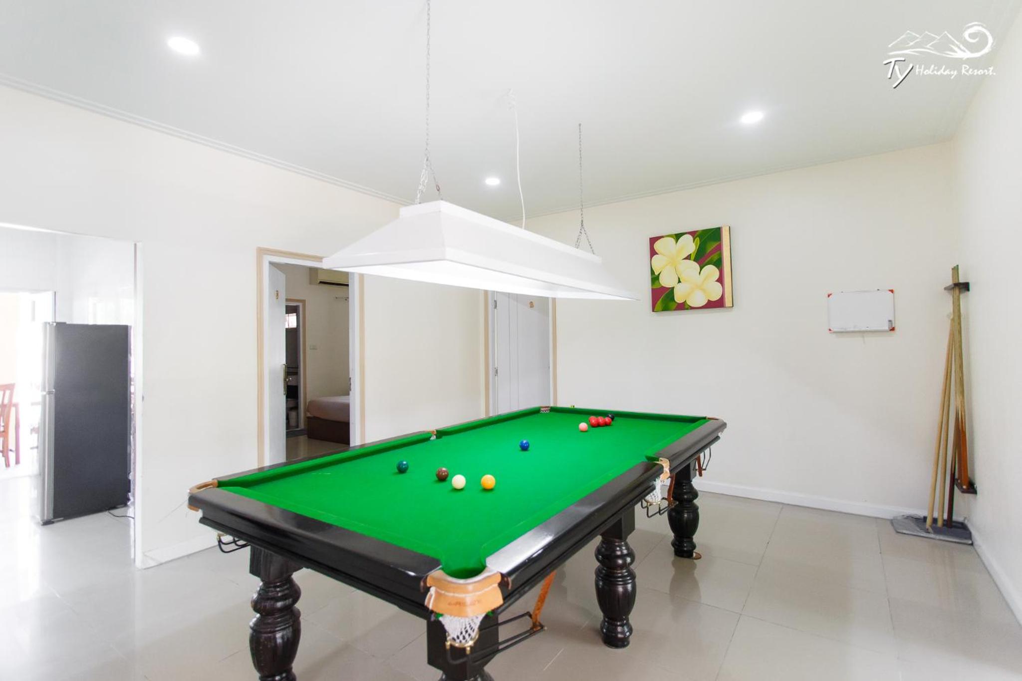 Seven-Bedroom Villa with Private Pool 231