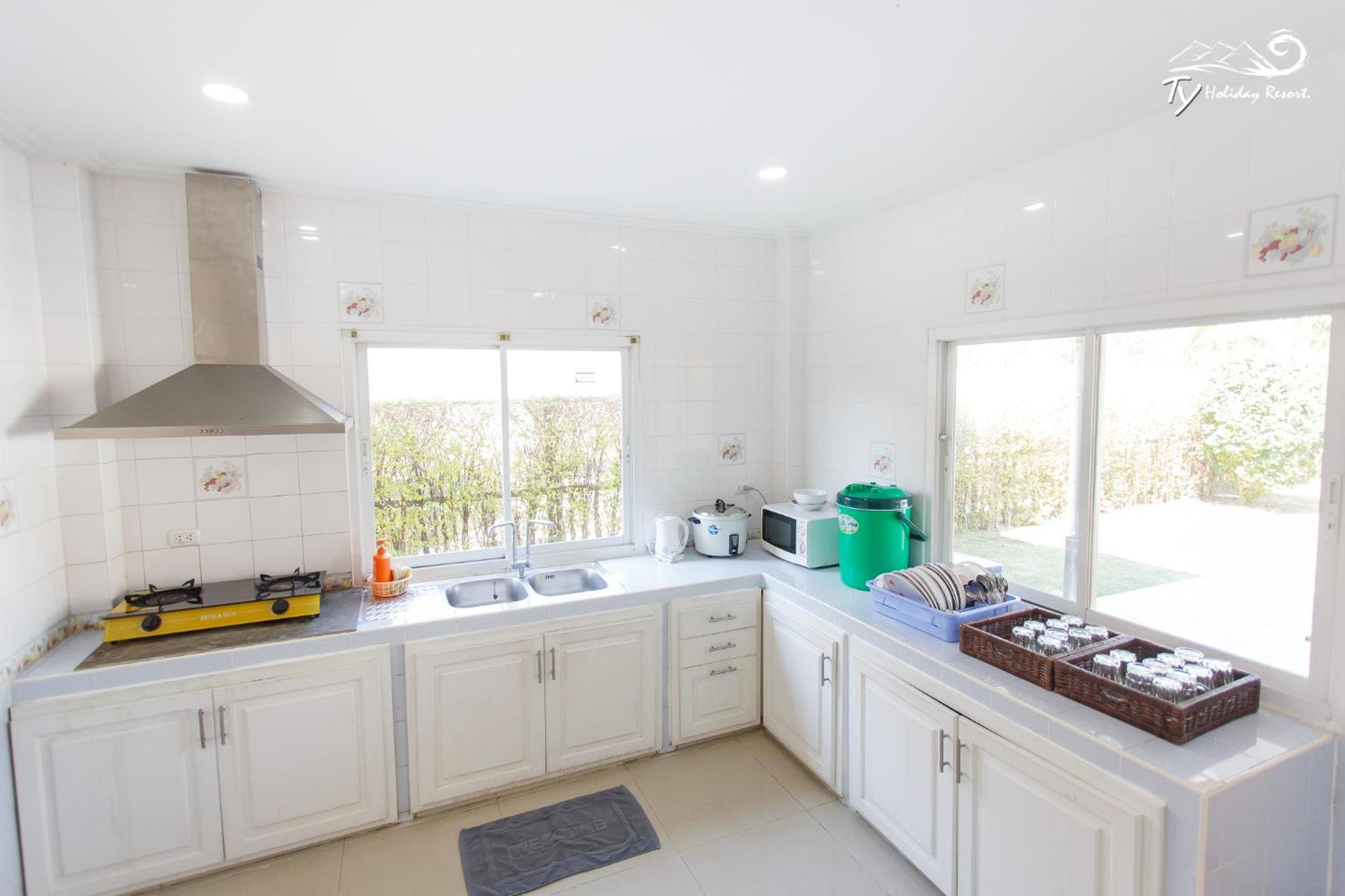 Seven-Bedroom Villa with Private Pool 231