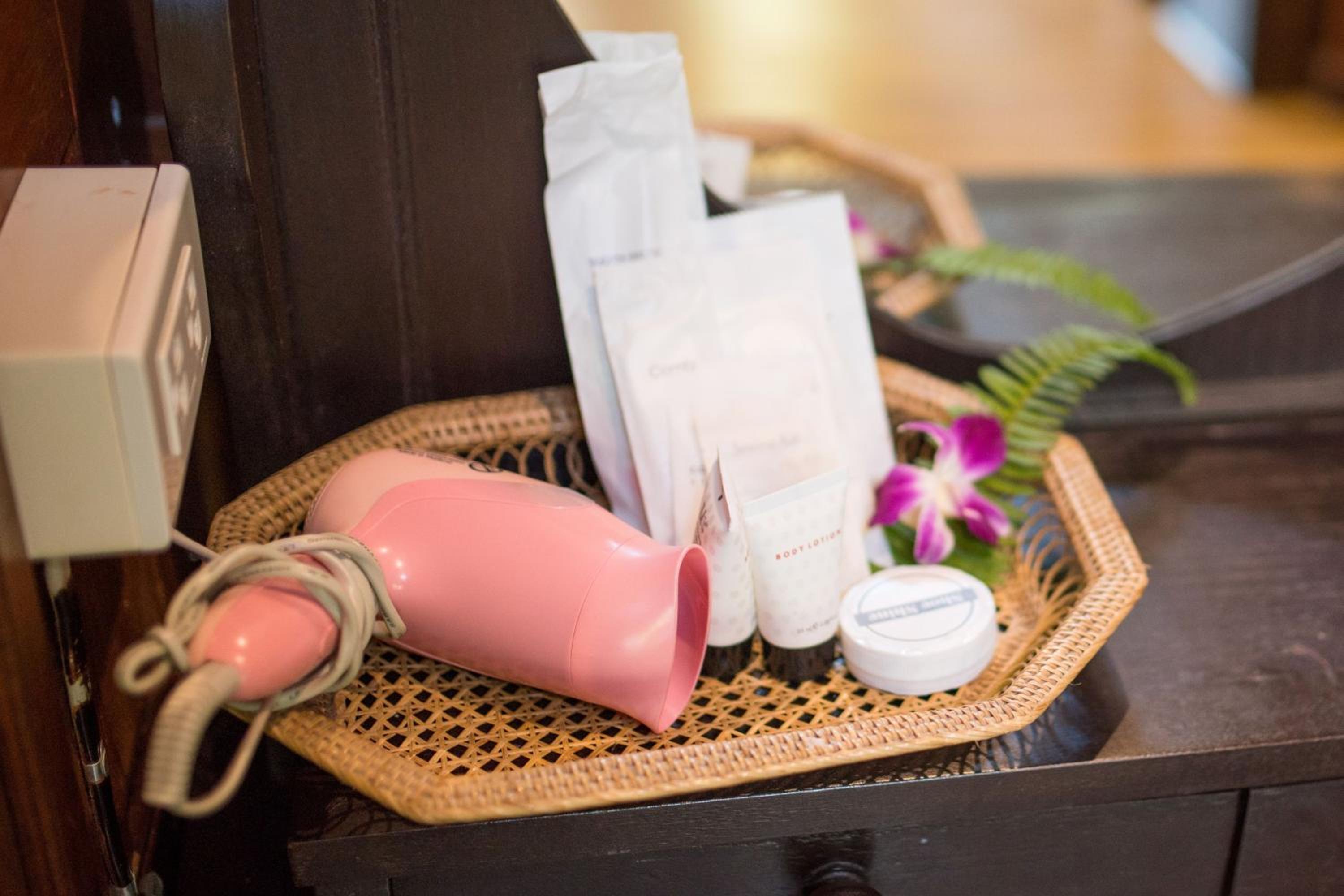 Villa with Lake View