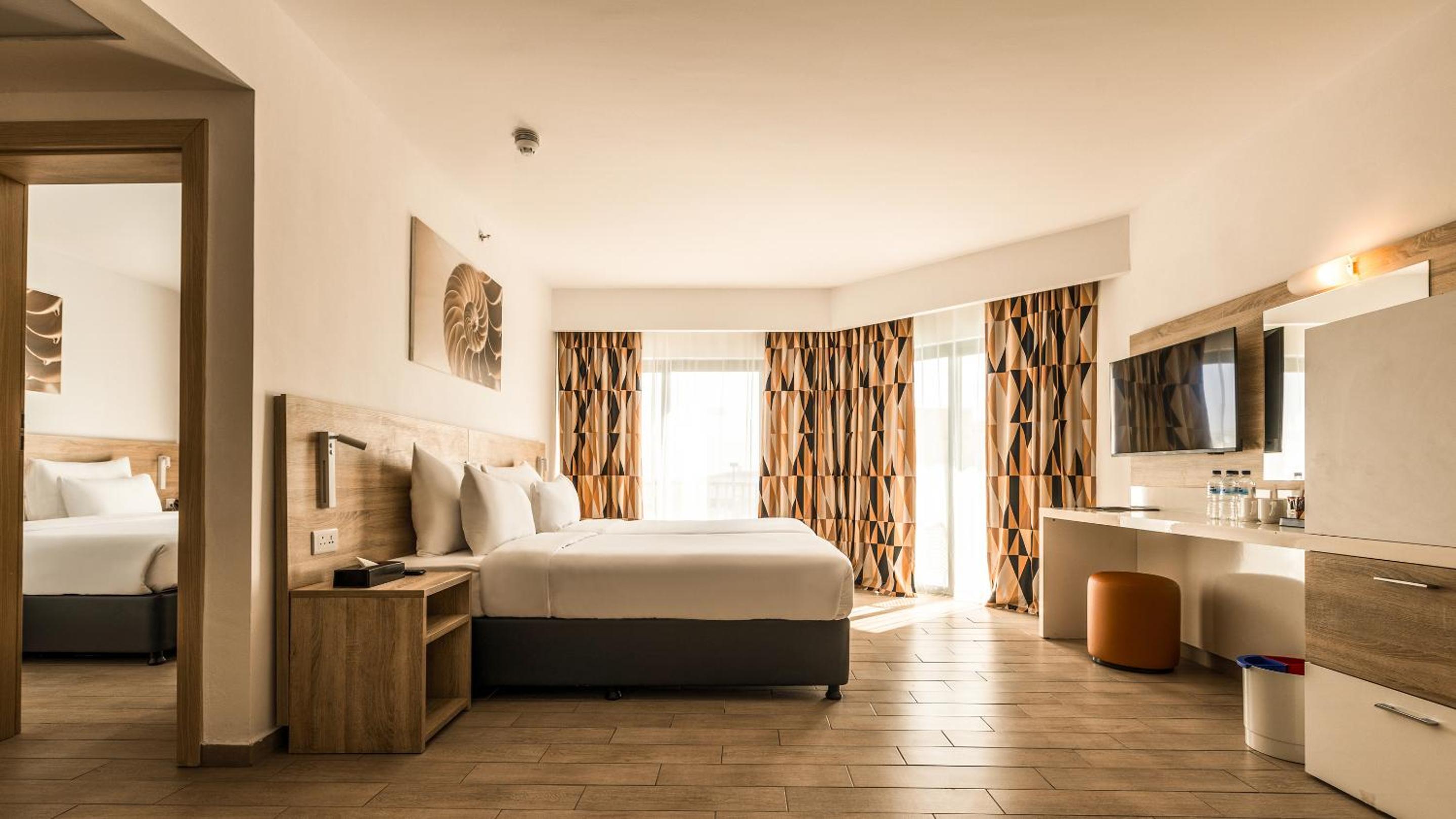 Family Room with Sea View