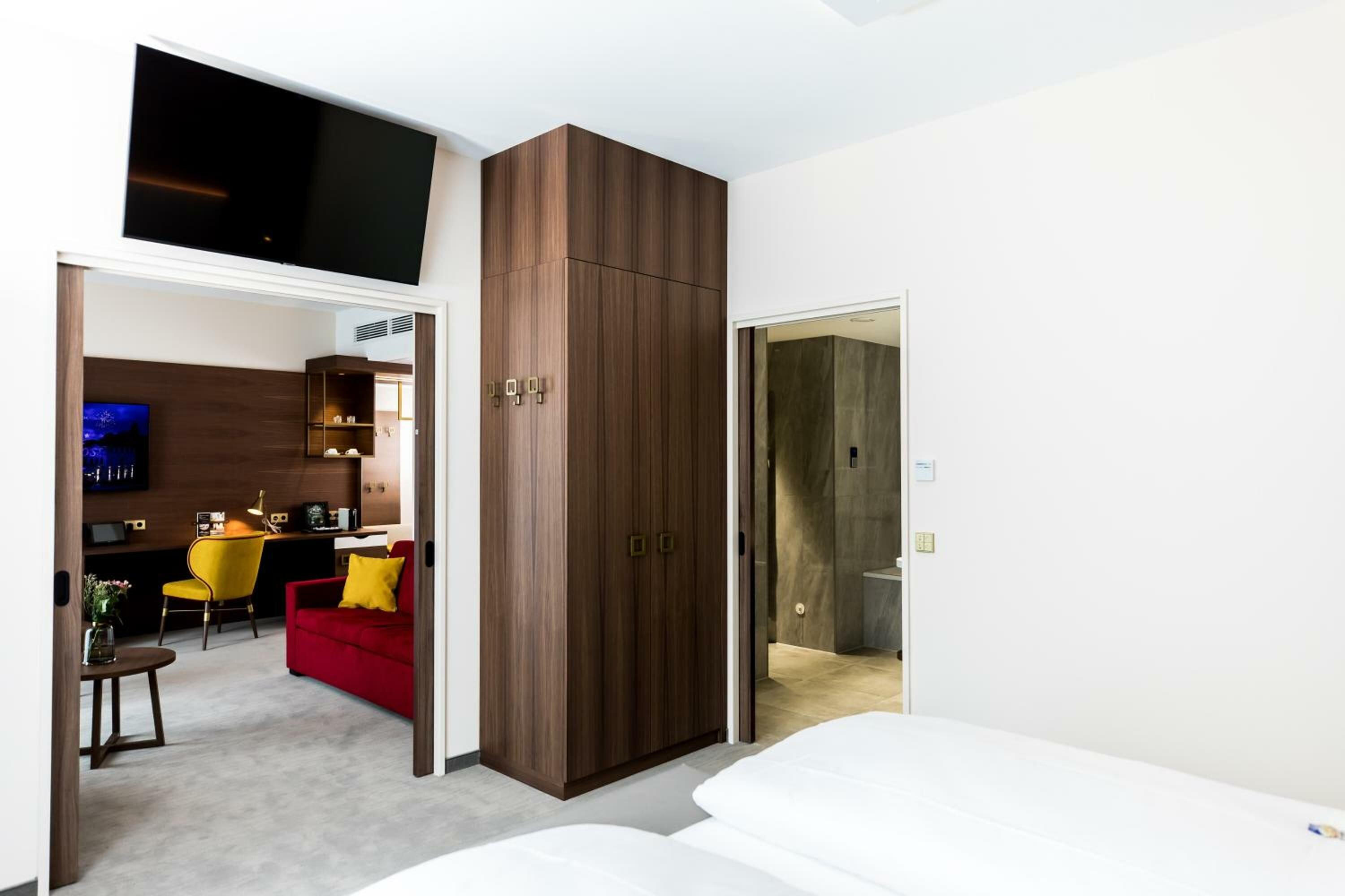 Suite with Balcony