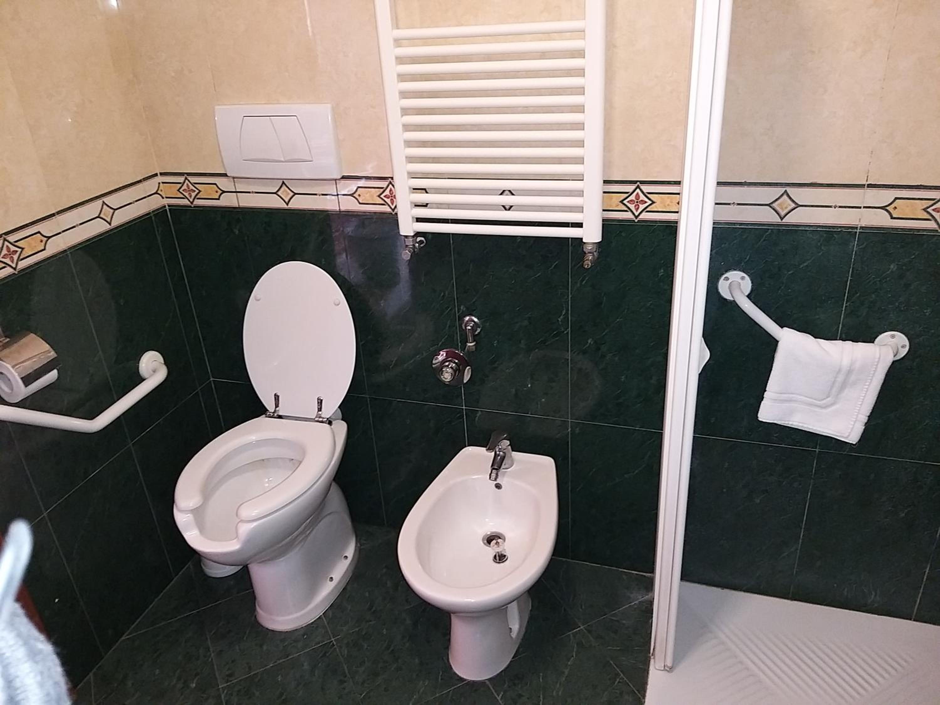 Twin Room - Disability Access