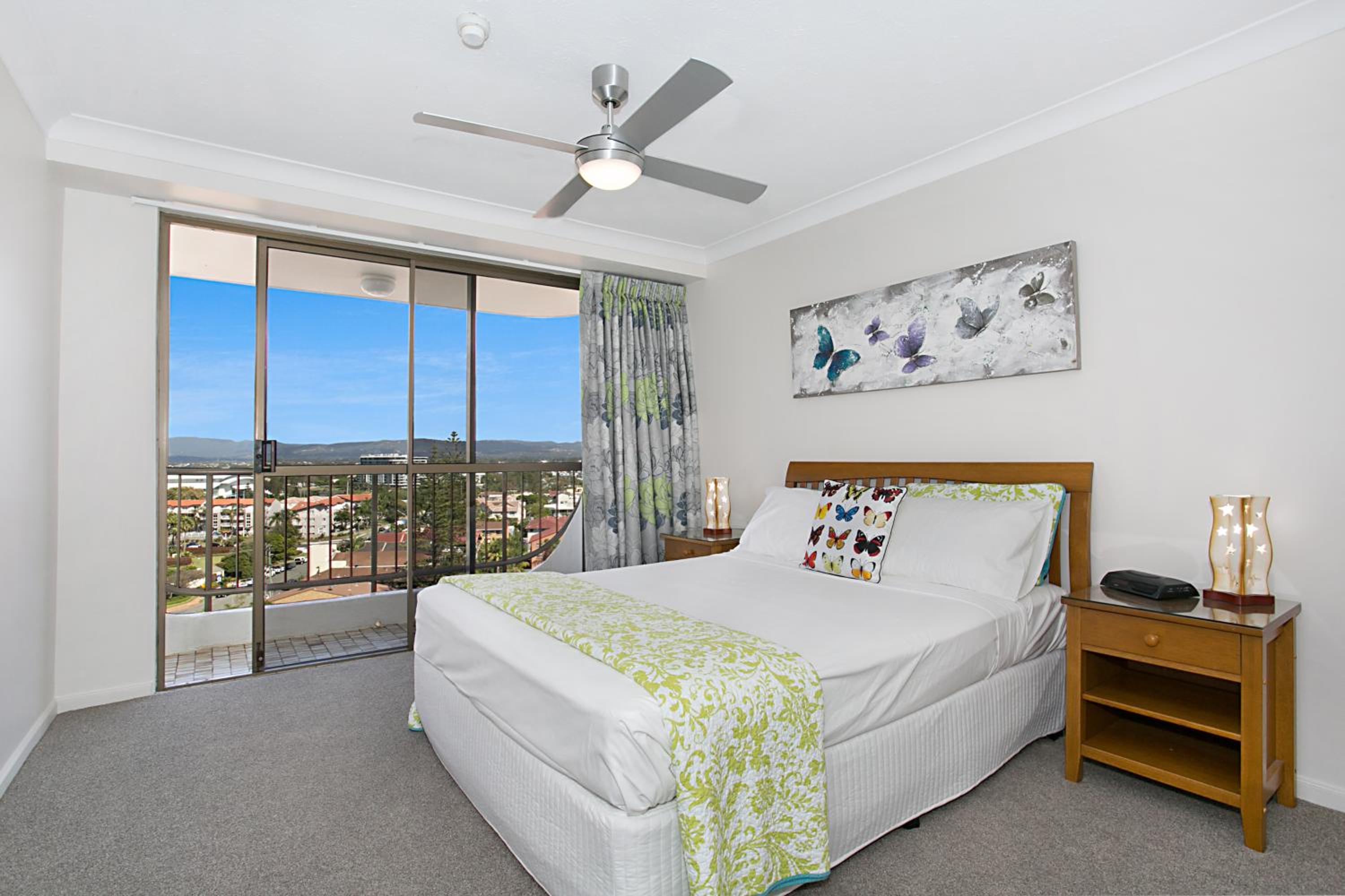 Two-Bedroom Ocean View Apartment