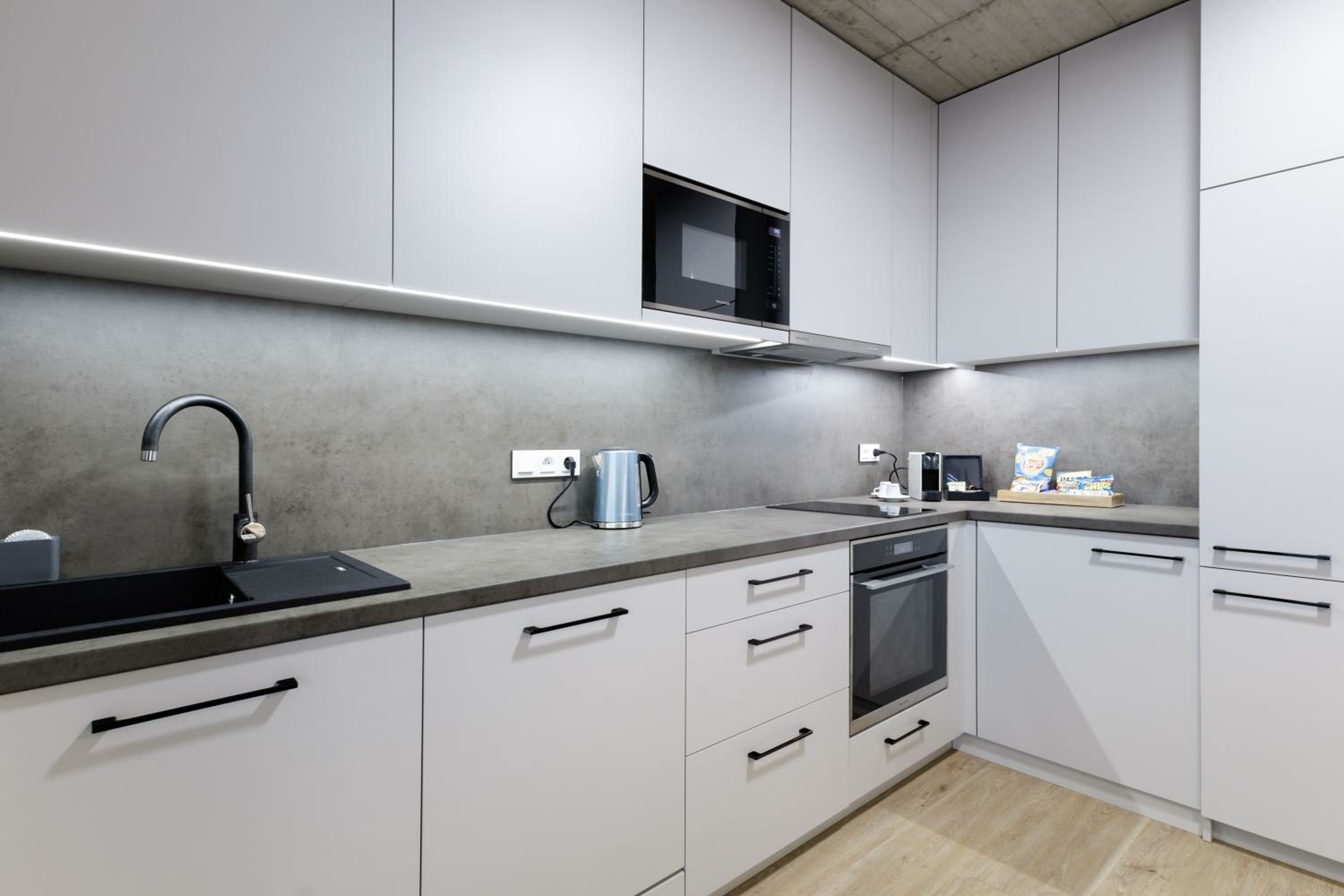 Apartment with Terrace