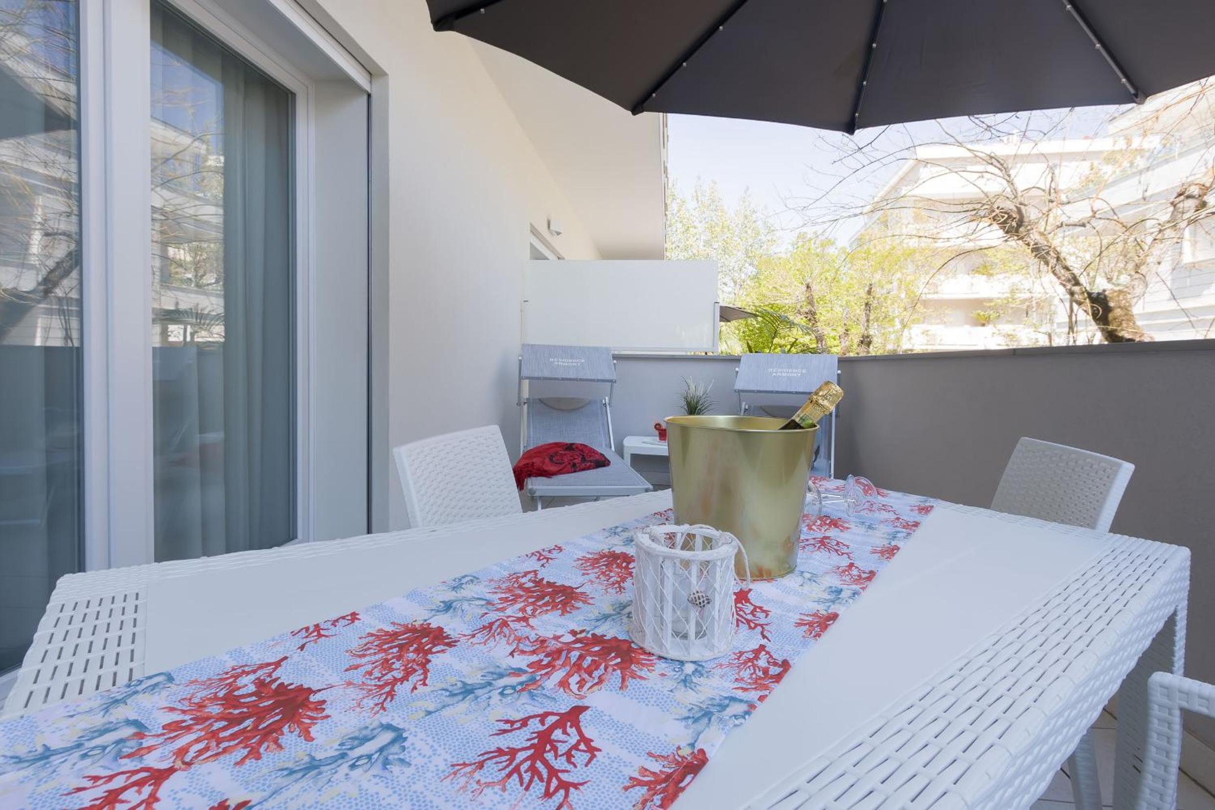 Apartment with Terrace