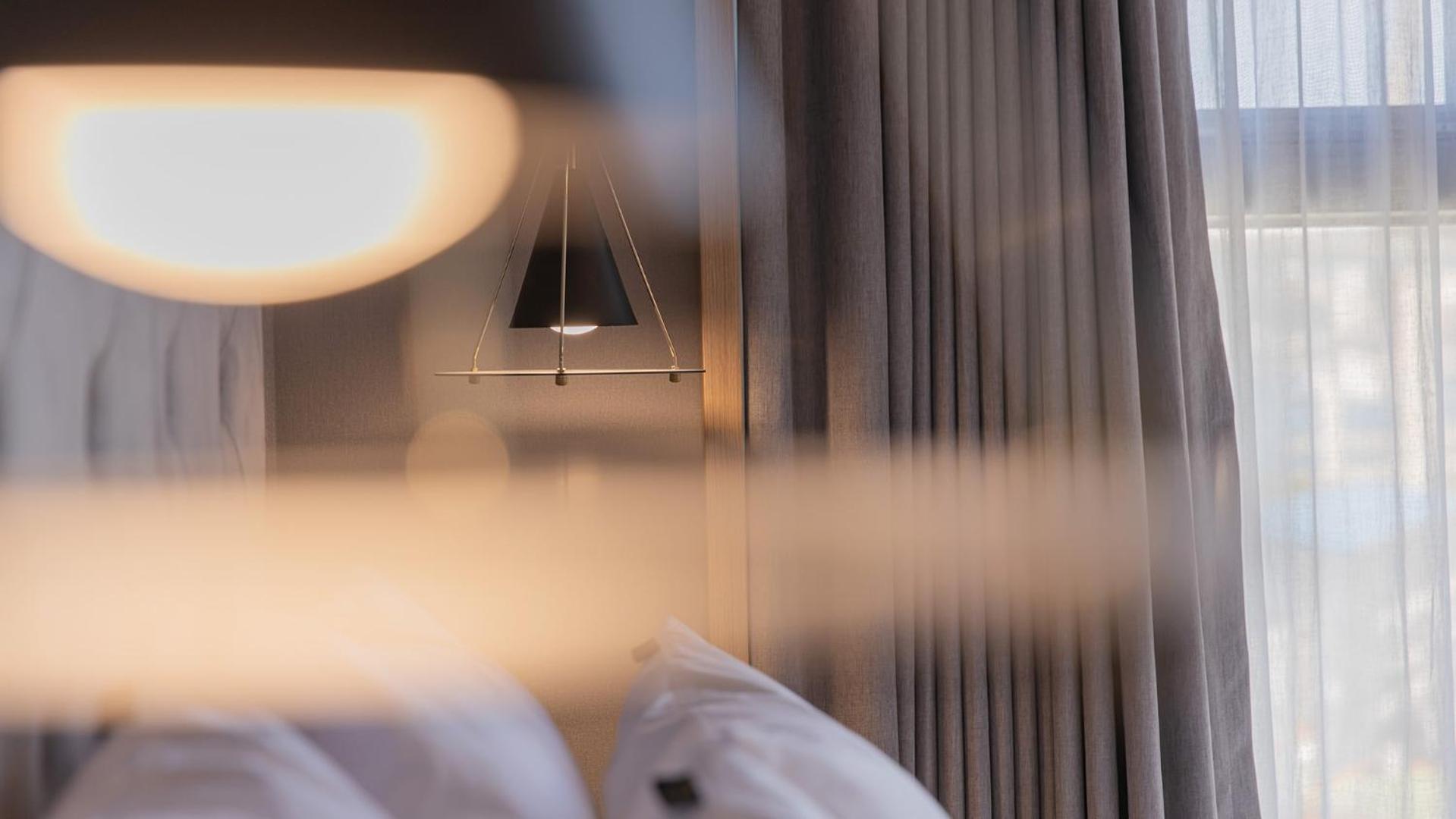 Suite Twin with Bridge View