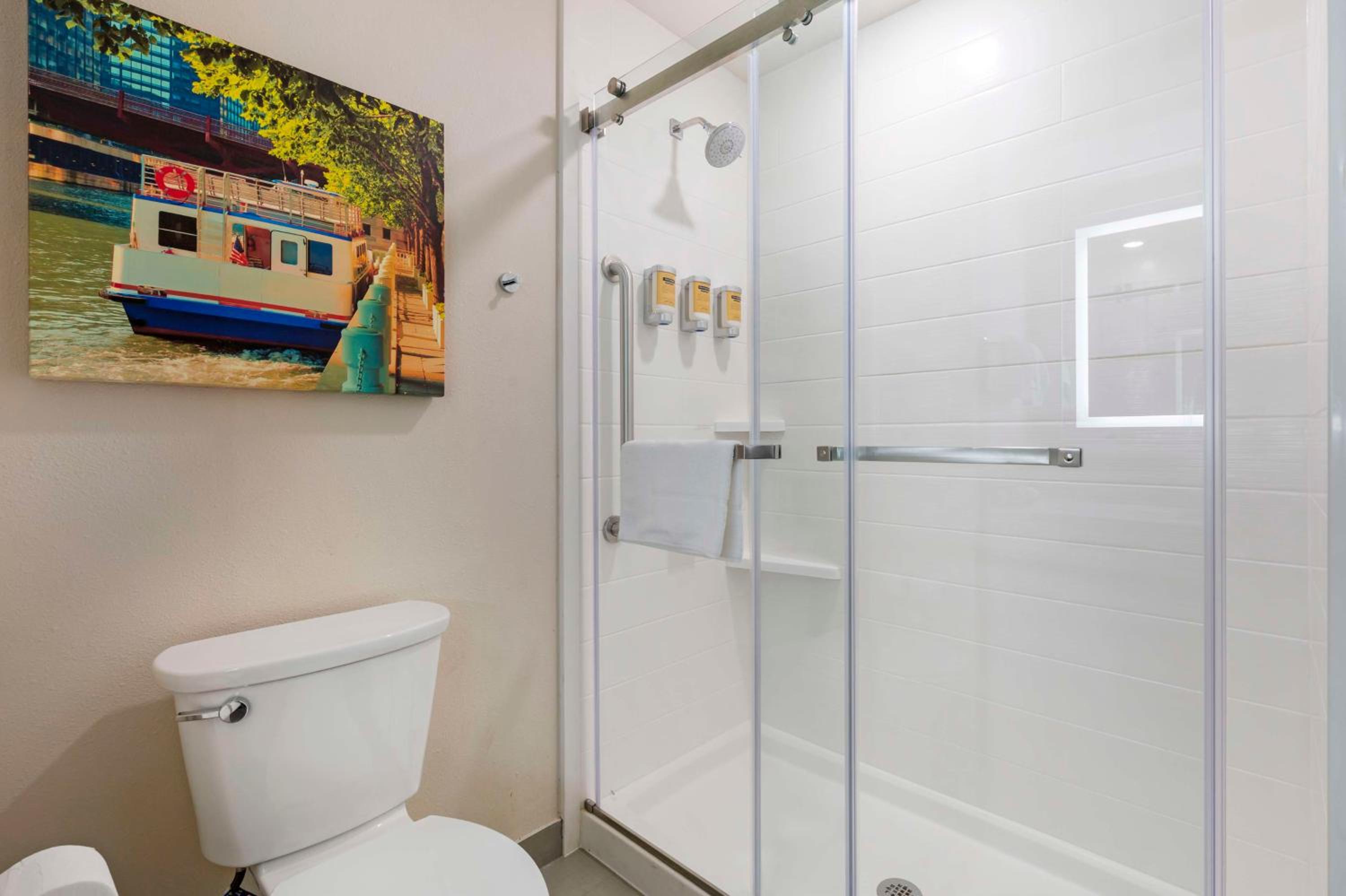 Queen Room with Two Queen Beds - Disability Access