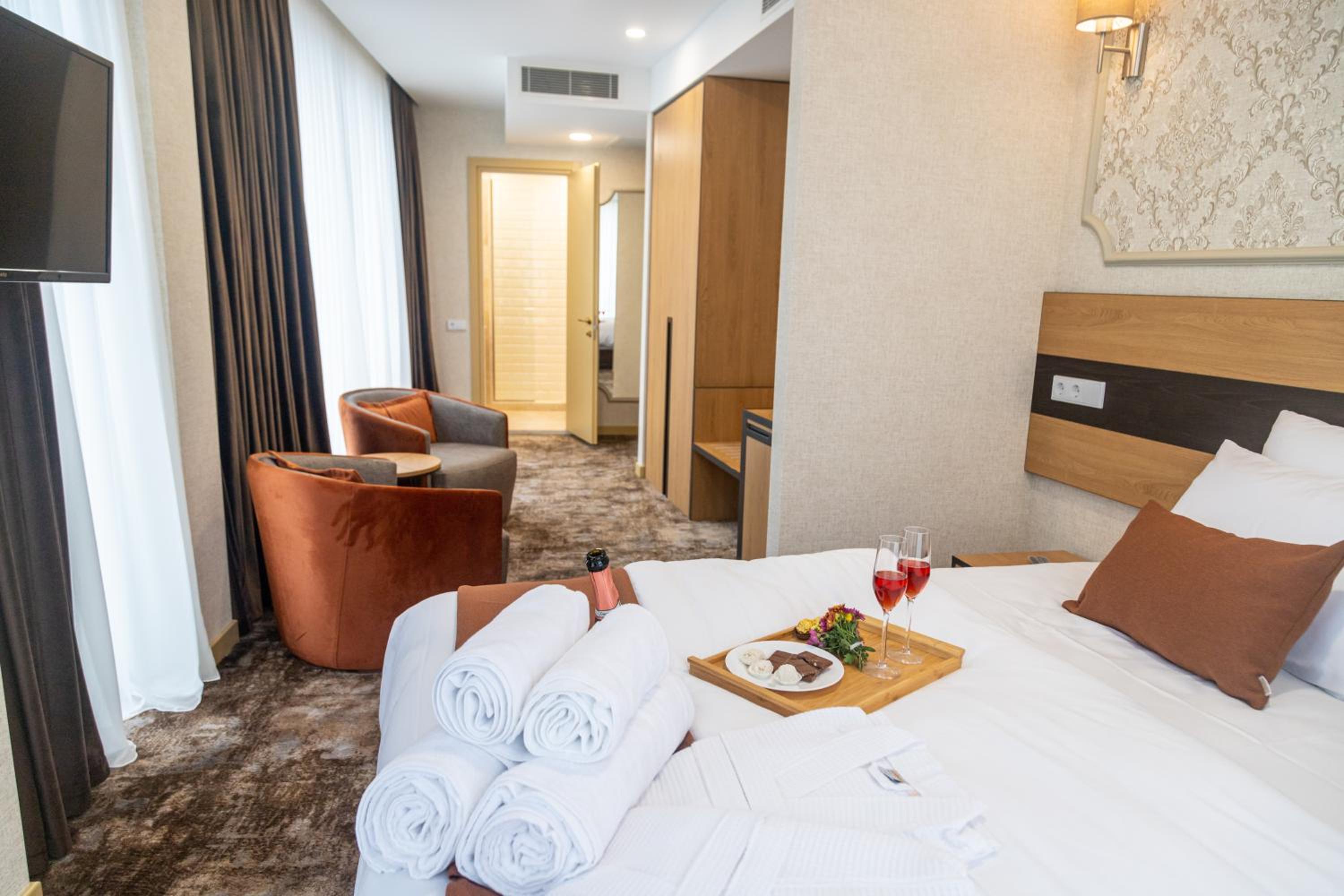 Deluxe Double Room with Balcony