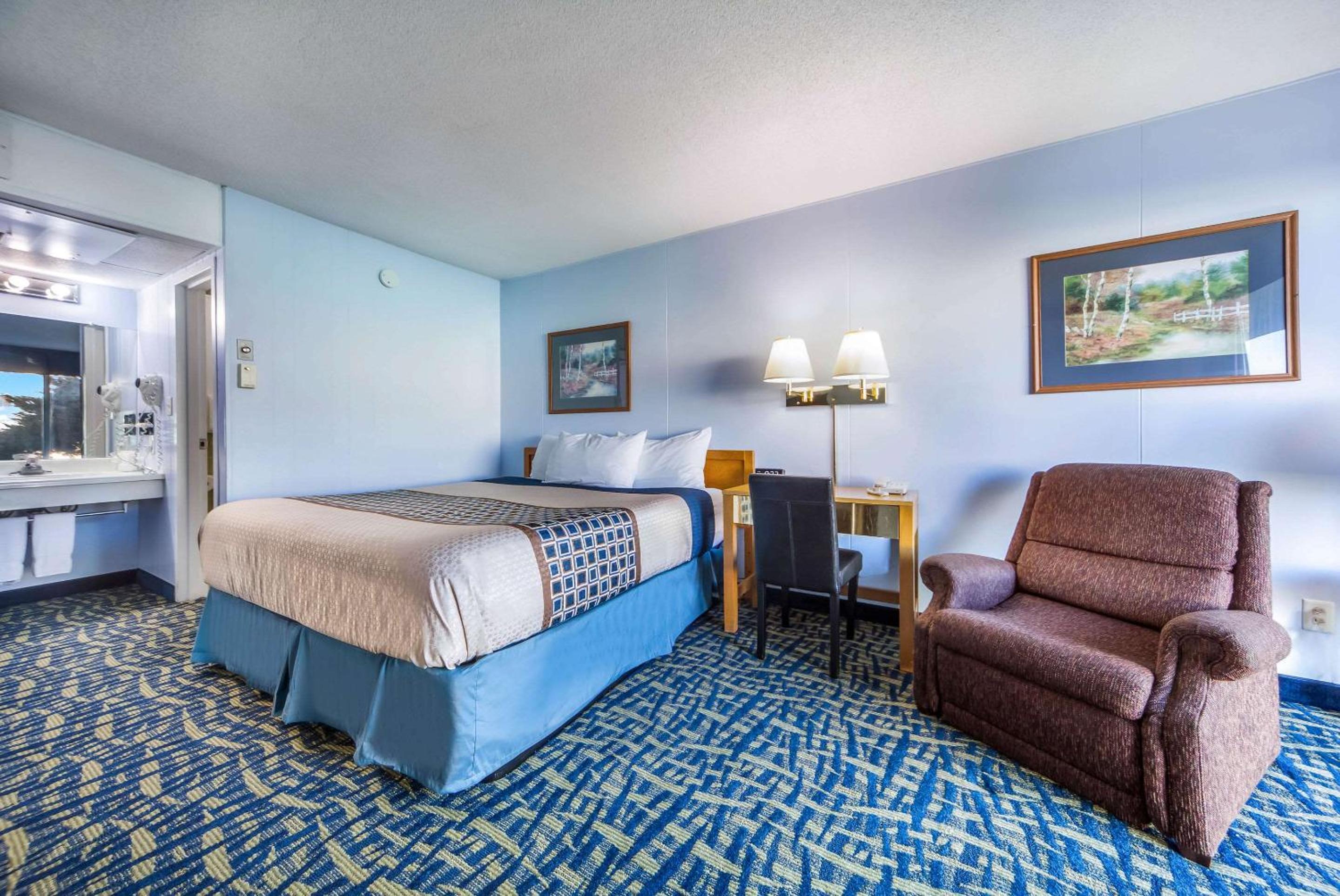 King Room - Non-Smoking