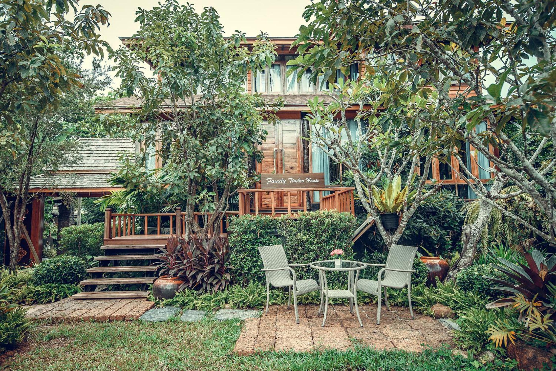 Family Room With Garden View