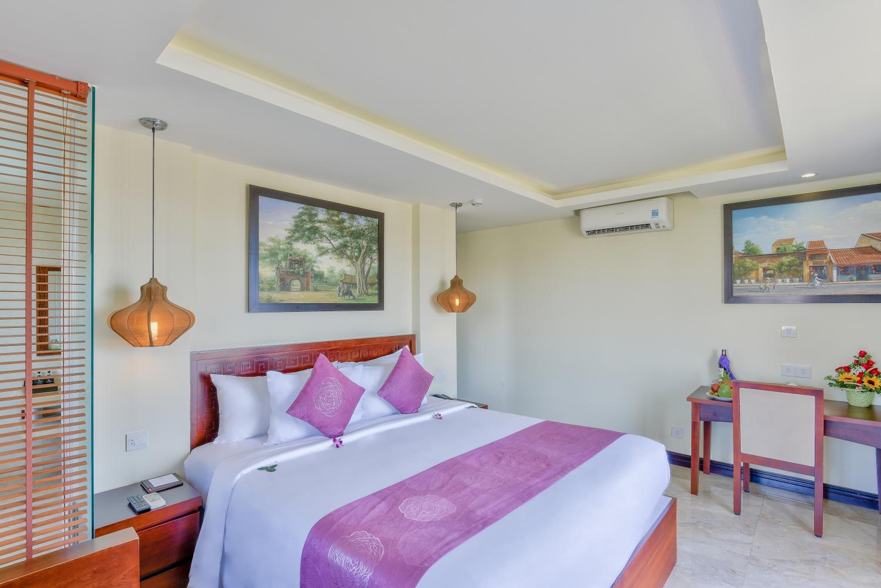 Deluxe Double or Twin Room with River View