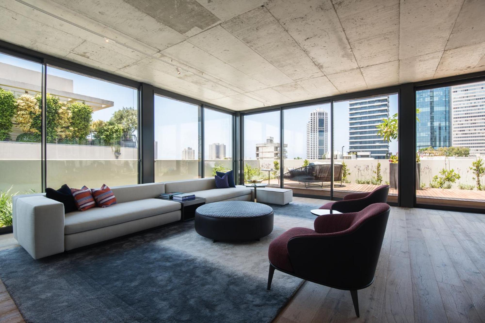 Penthouse Apartment