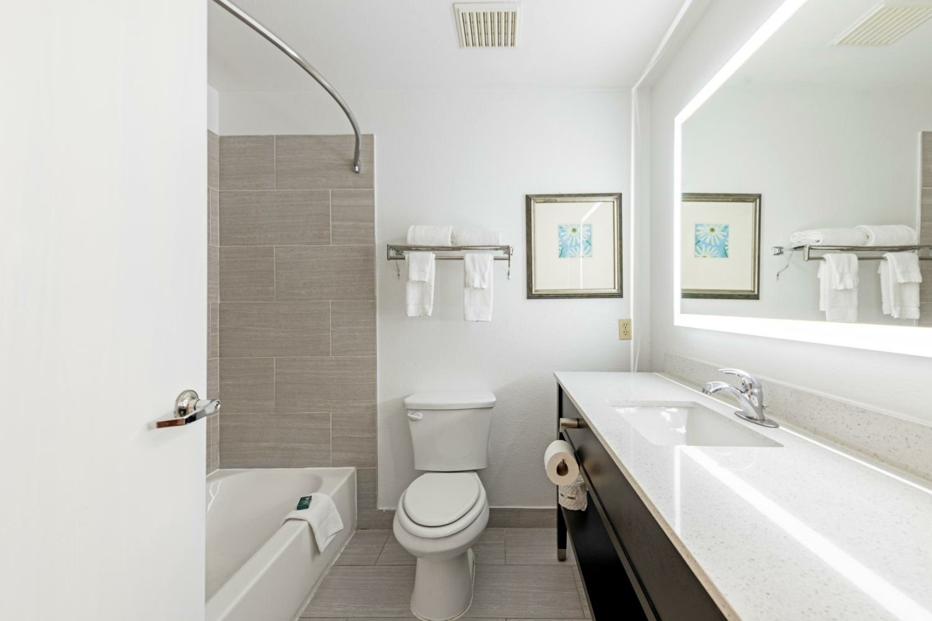 King Room - Non-Smoking