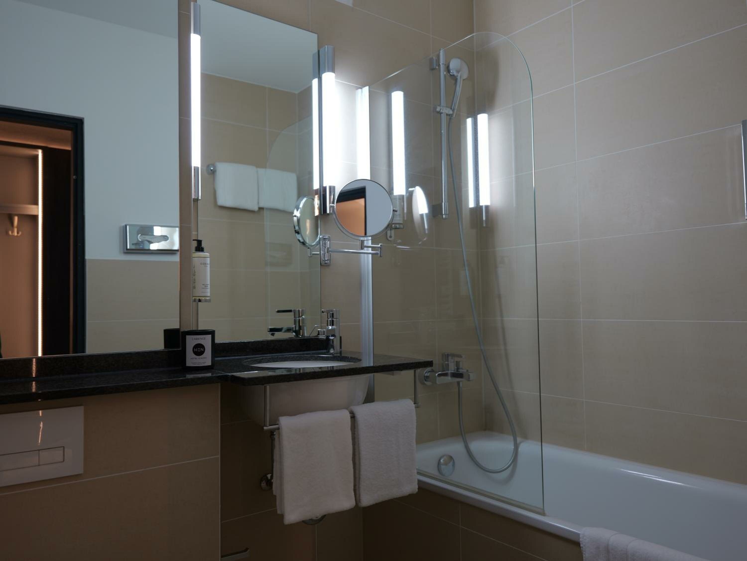 Junior Suite with Balcony