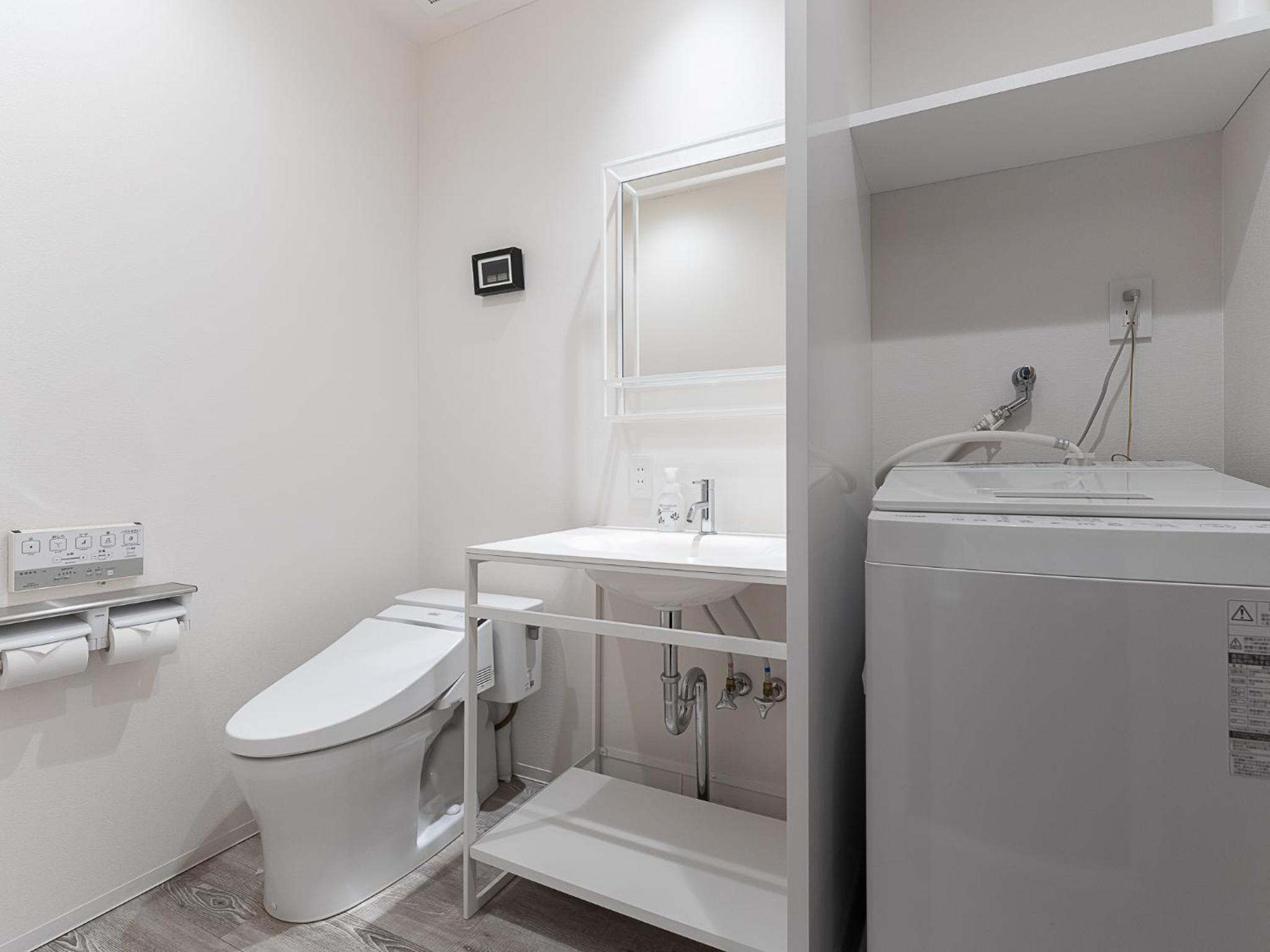 Deluxe Corner Twin Room