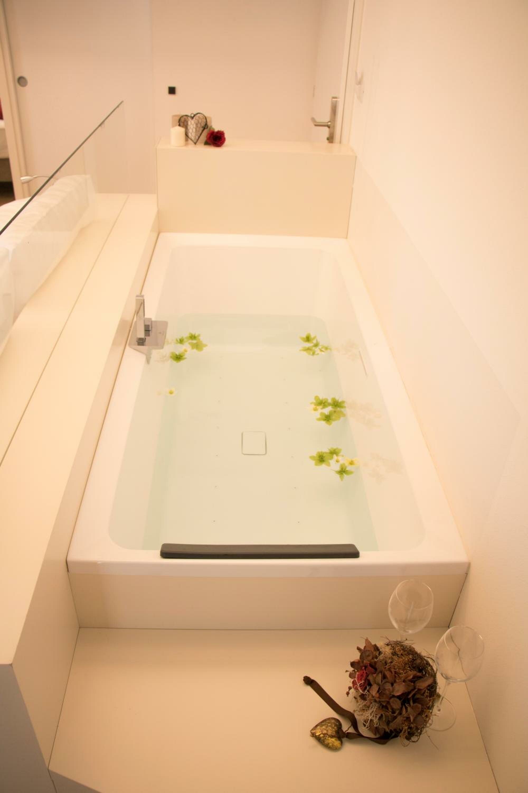 Penthouse Suite with Spa Bath