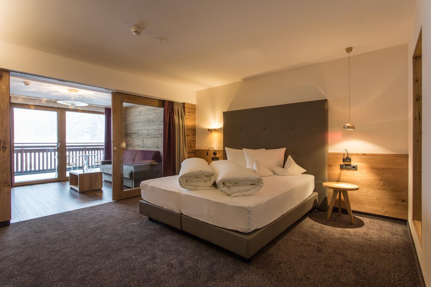 Suite with Mountain View