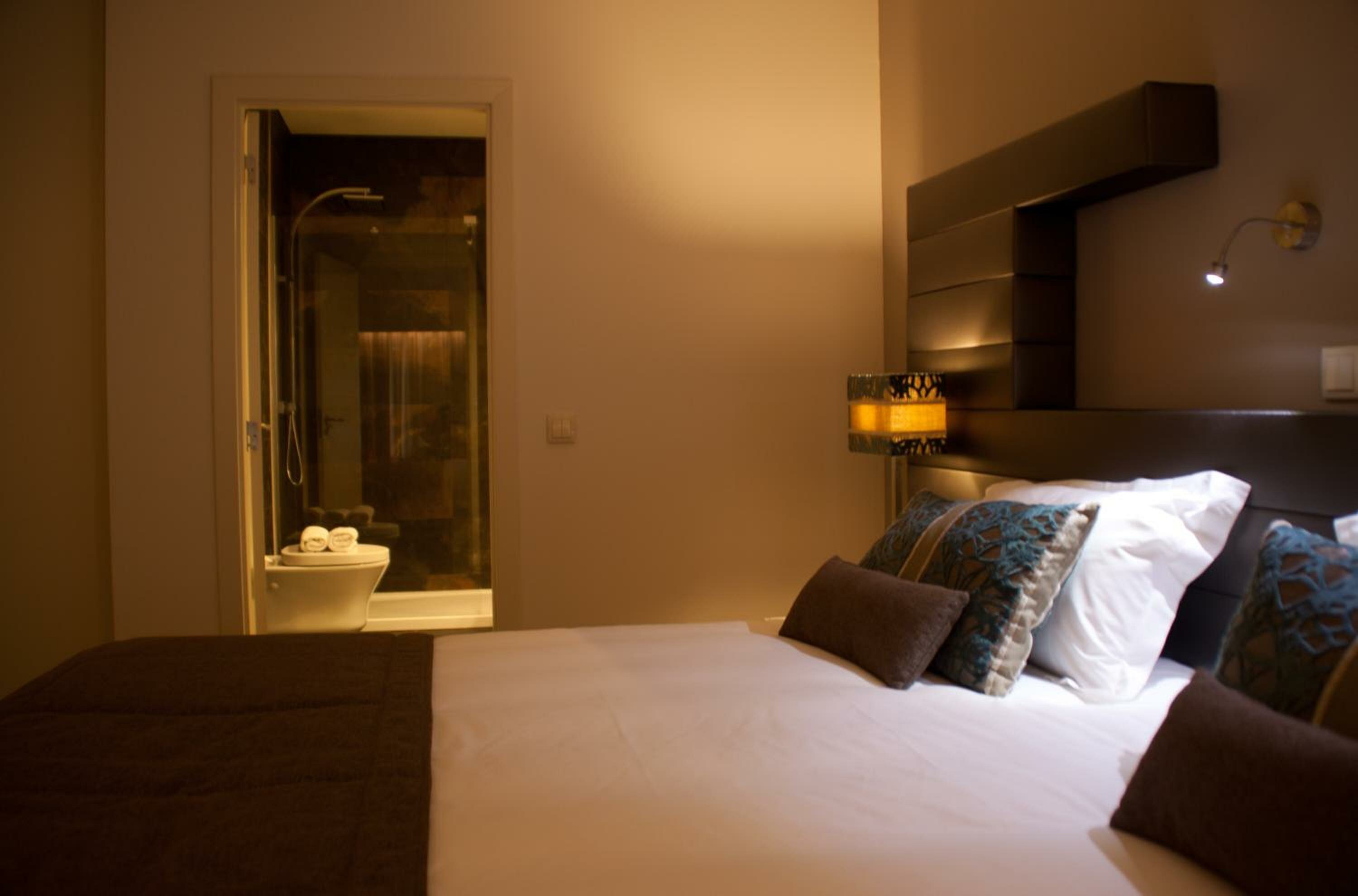 Family Room (4 Adults)