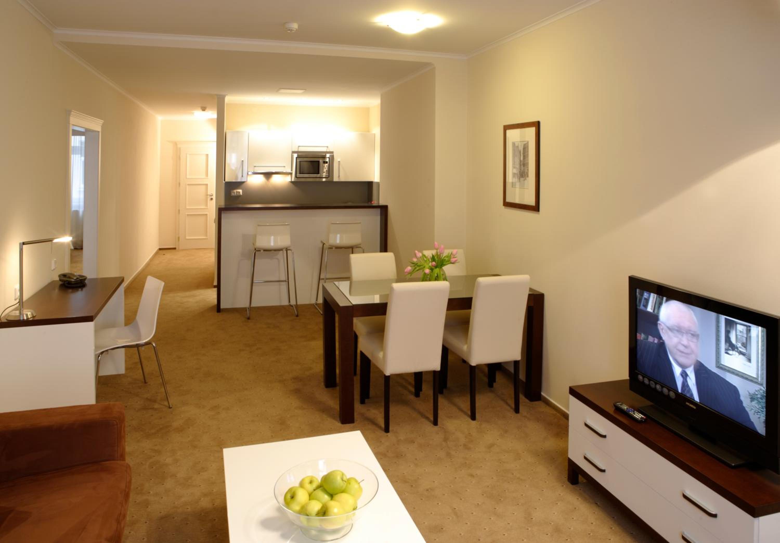Apartment (4 Adults)