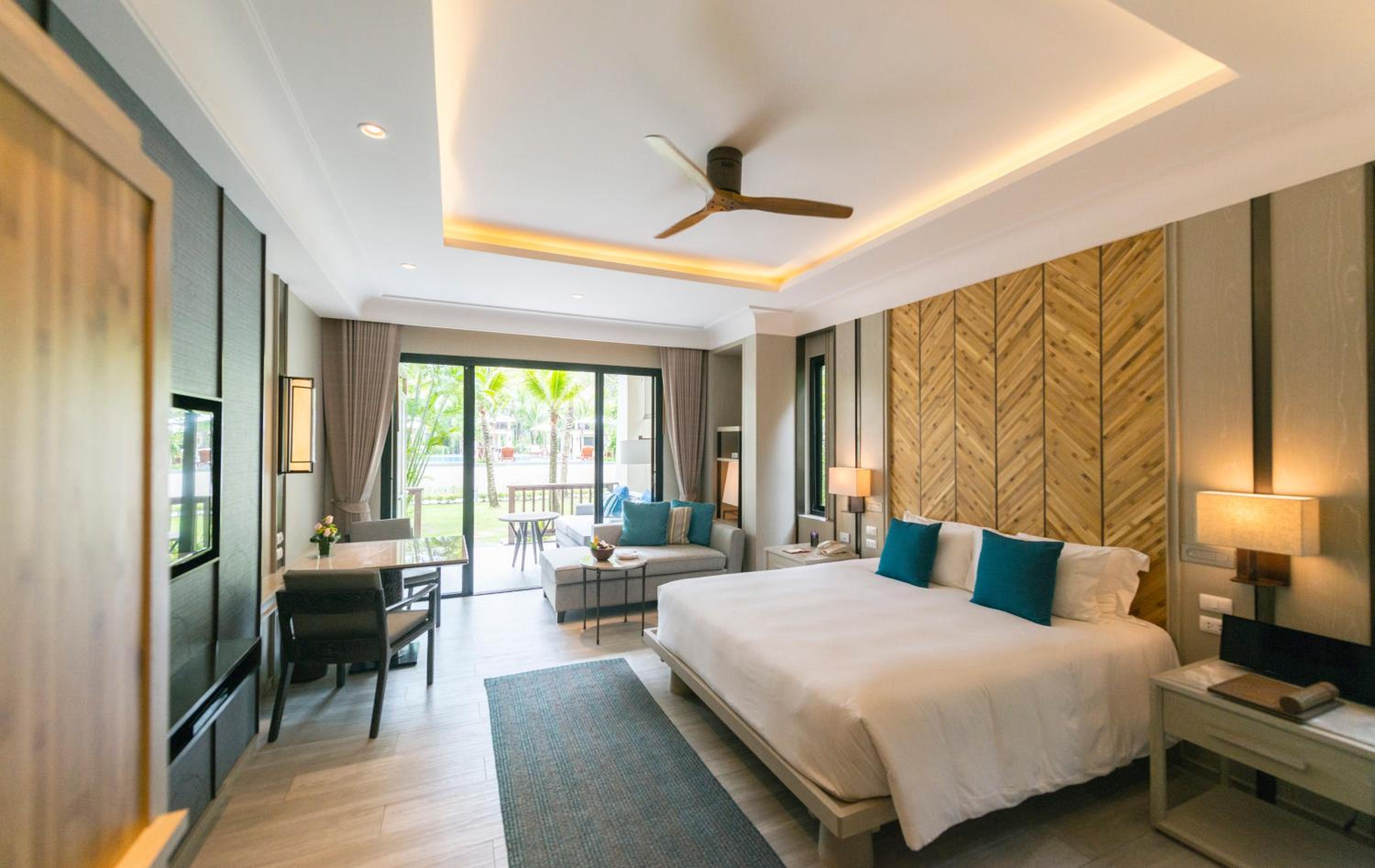 Terrace Suite - Free Airport Shuttle