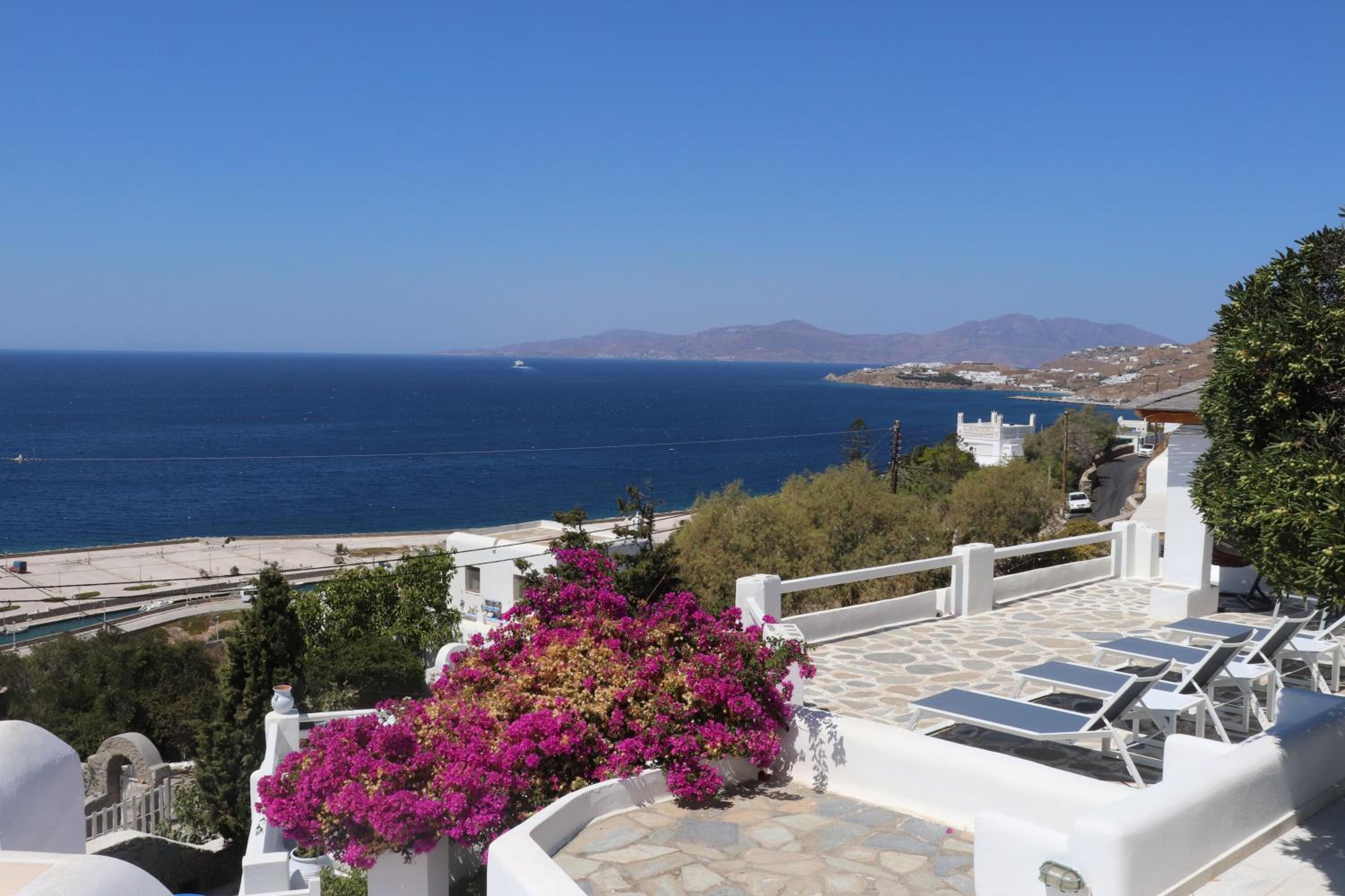 Superior Triple Room with Sea View