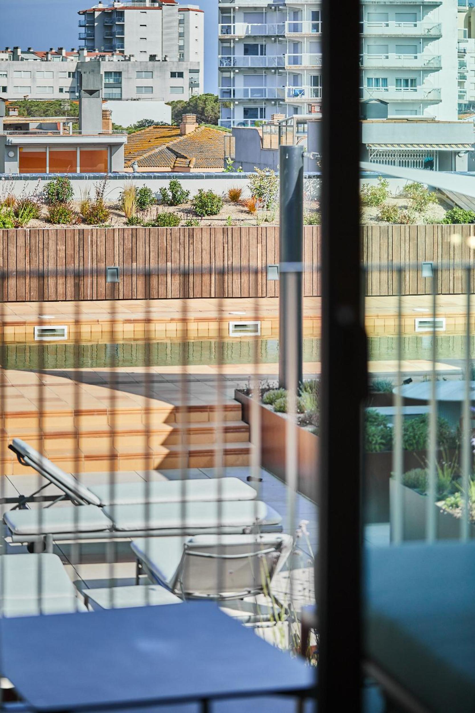 Double or Twin Room with Pool View