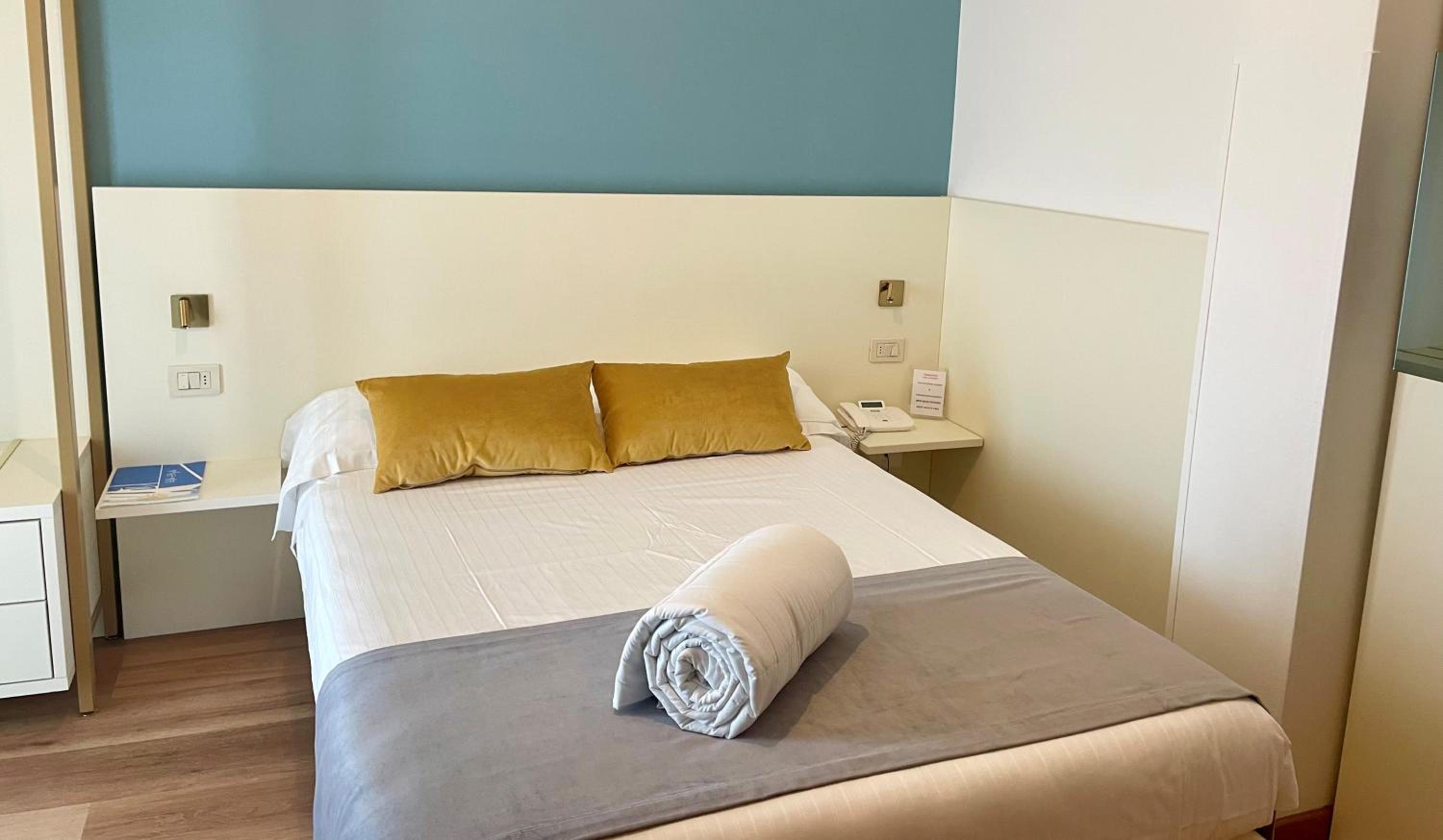 Single Room with Balcony