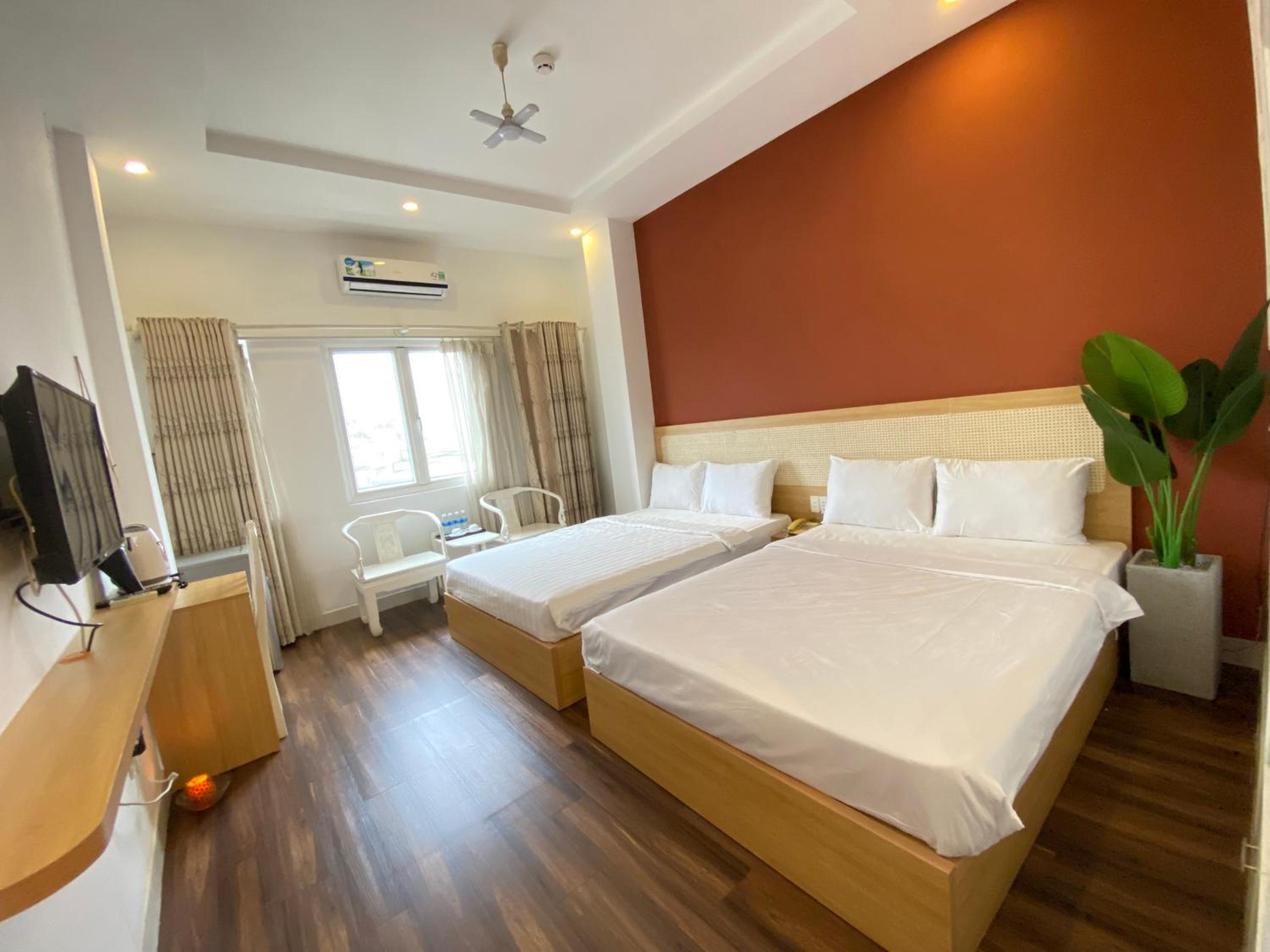 Deluxe Quadruple Room