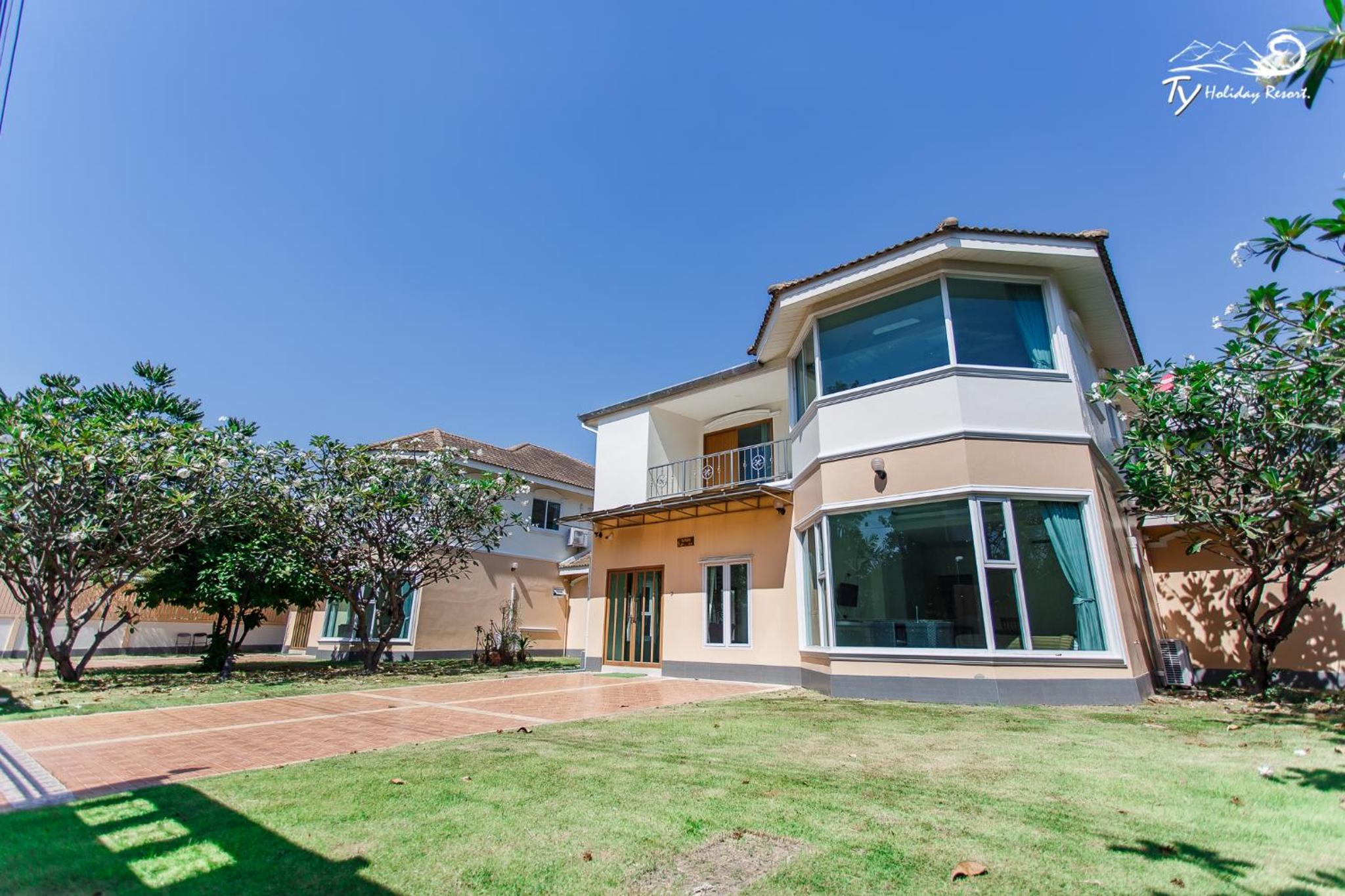Villa with Private Pool