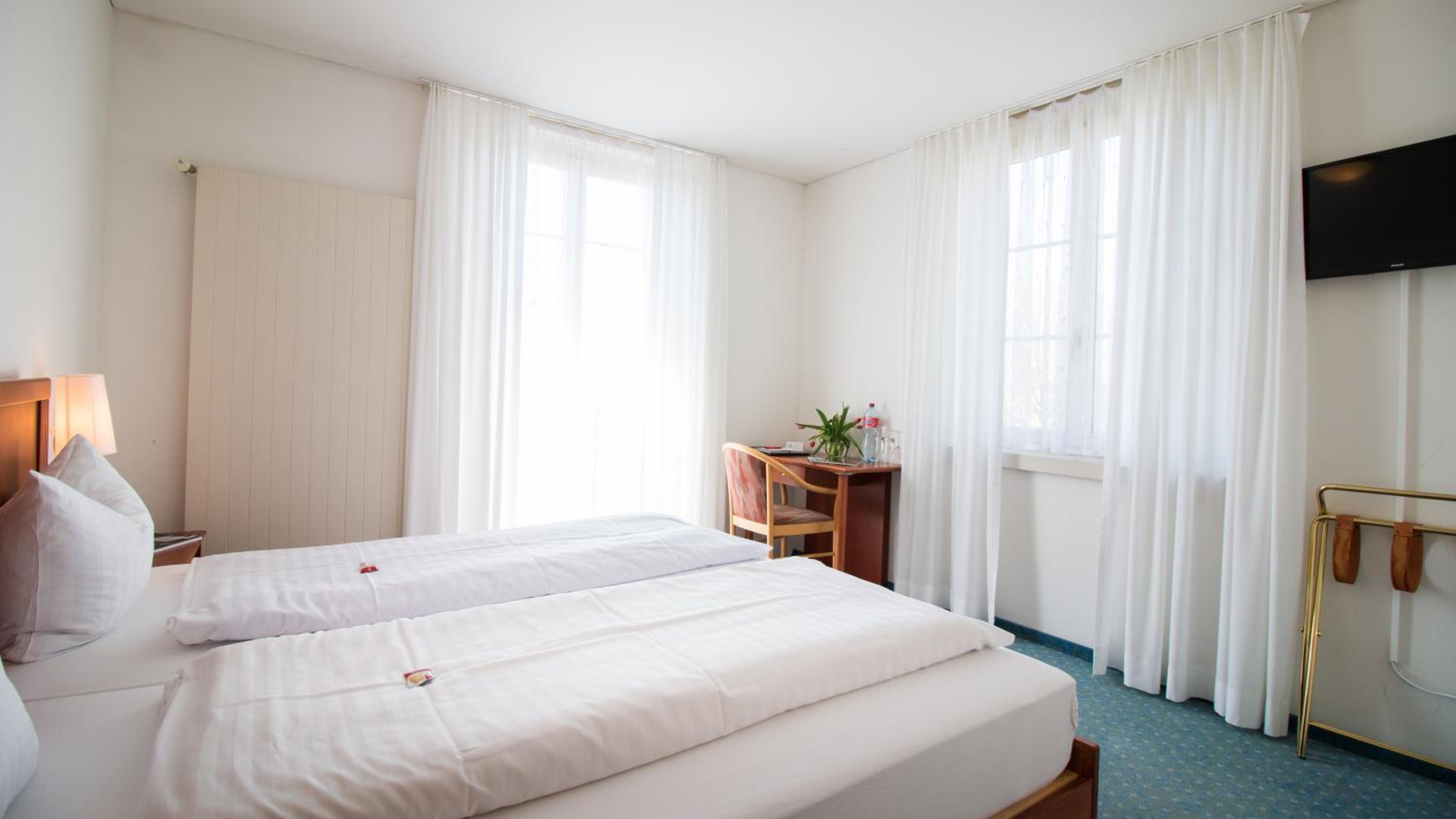 Double Room with Lake View