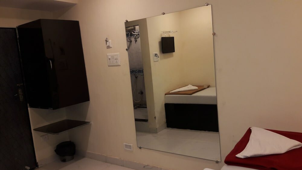 Family Quadruple Room (AC)