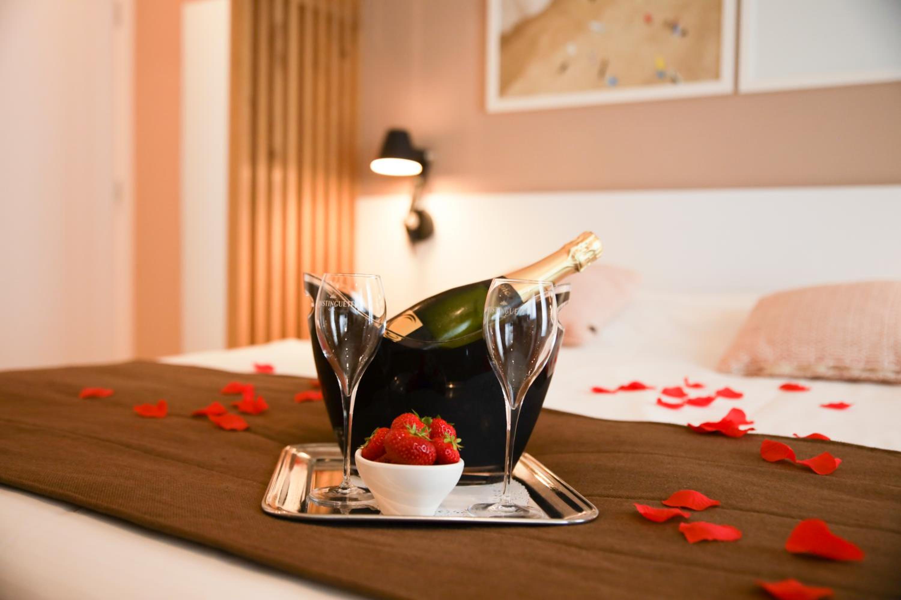 Junior Suite with Shower