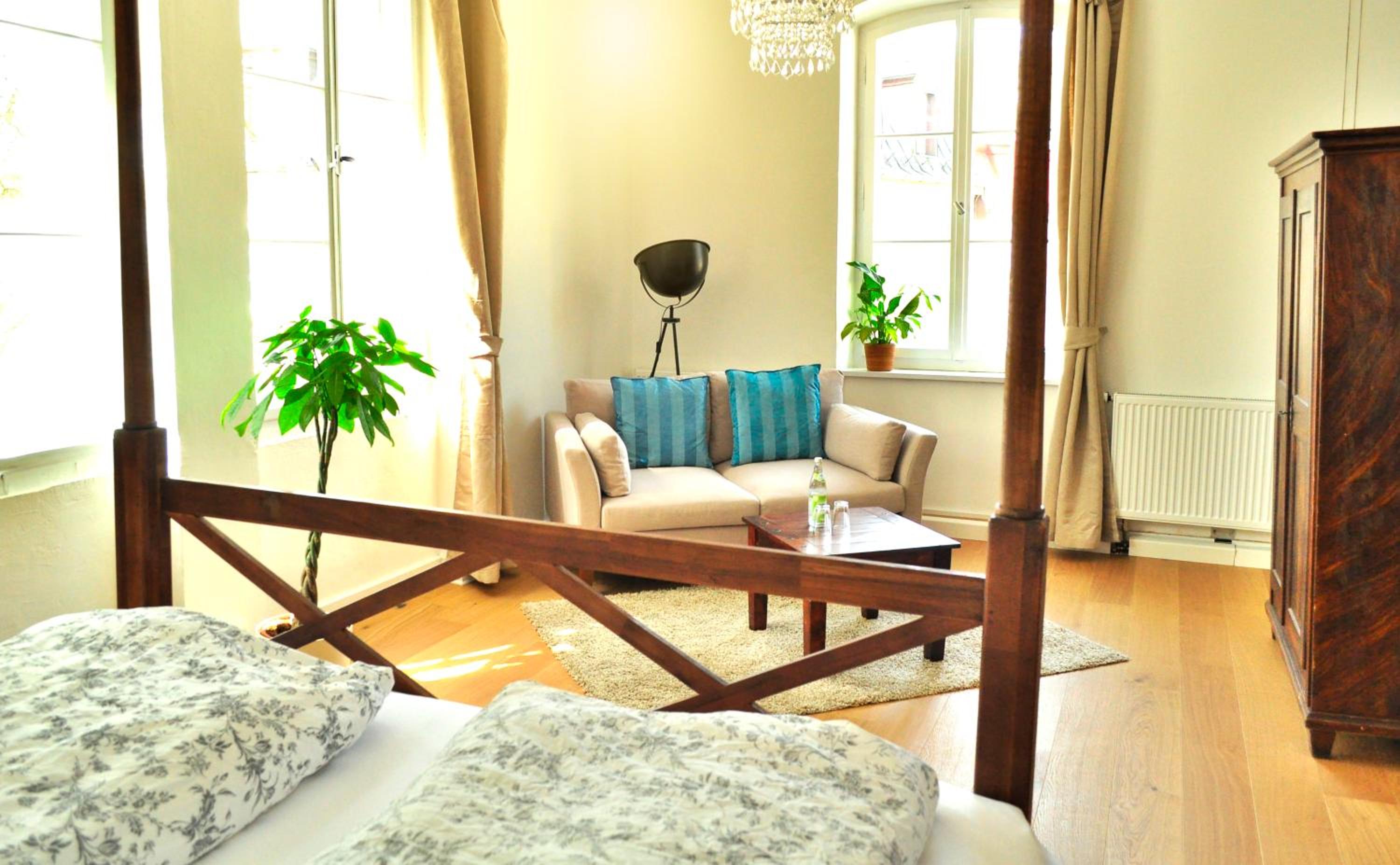 Double Room with Private External Bathroom