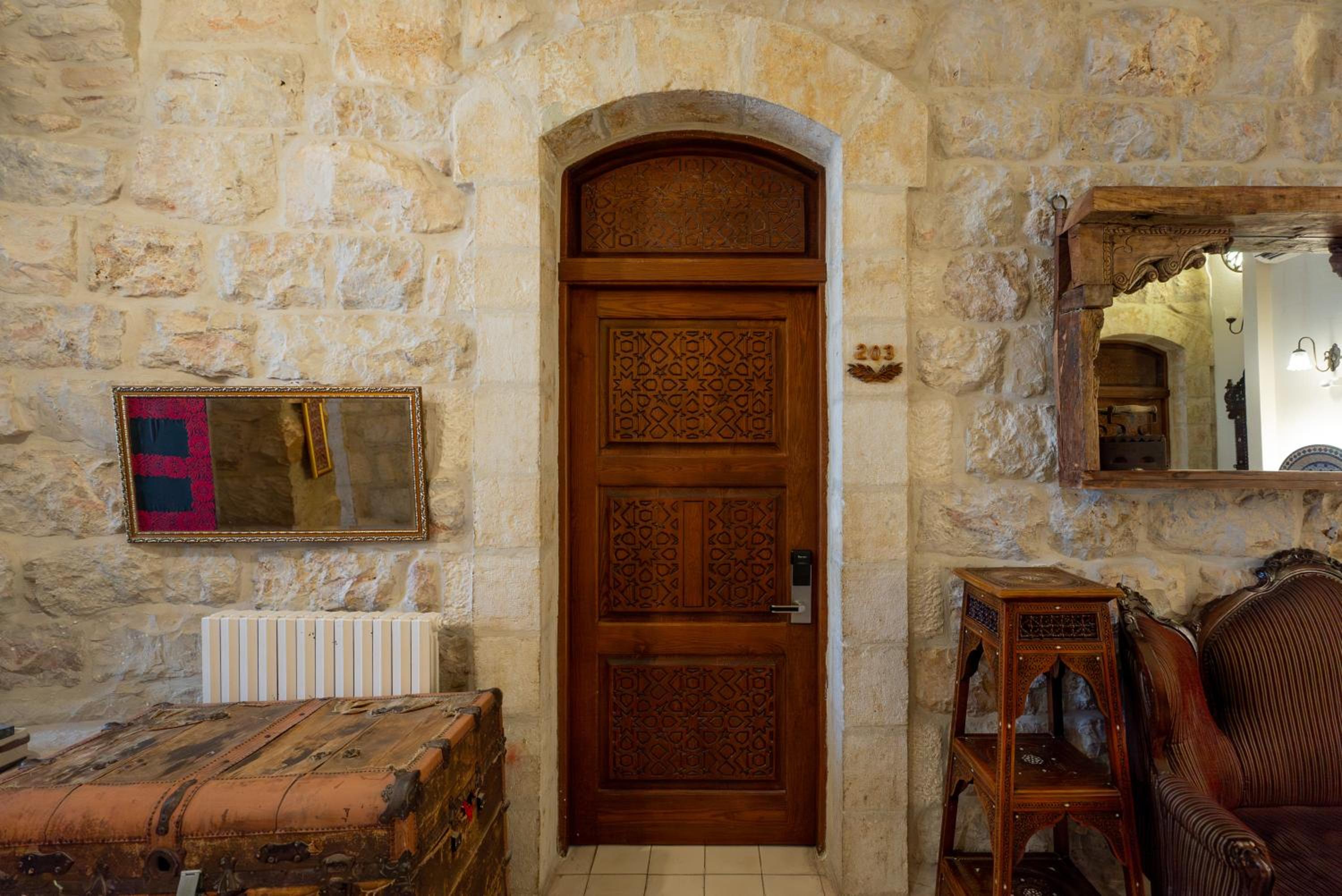 Queen Room with Balcony