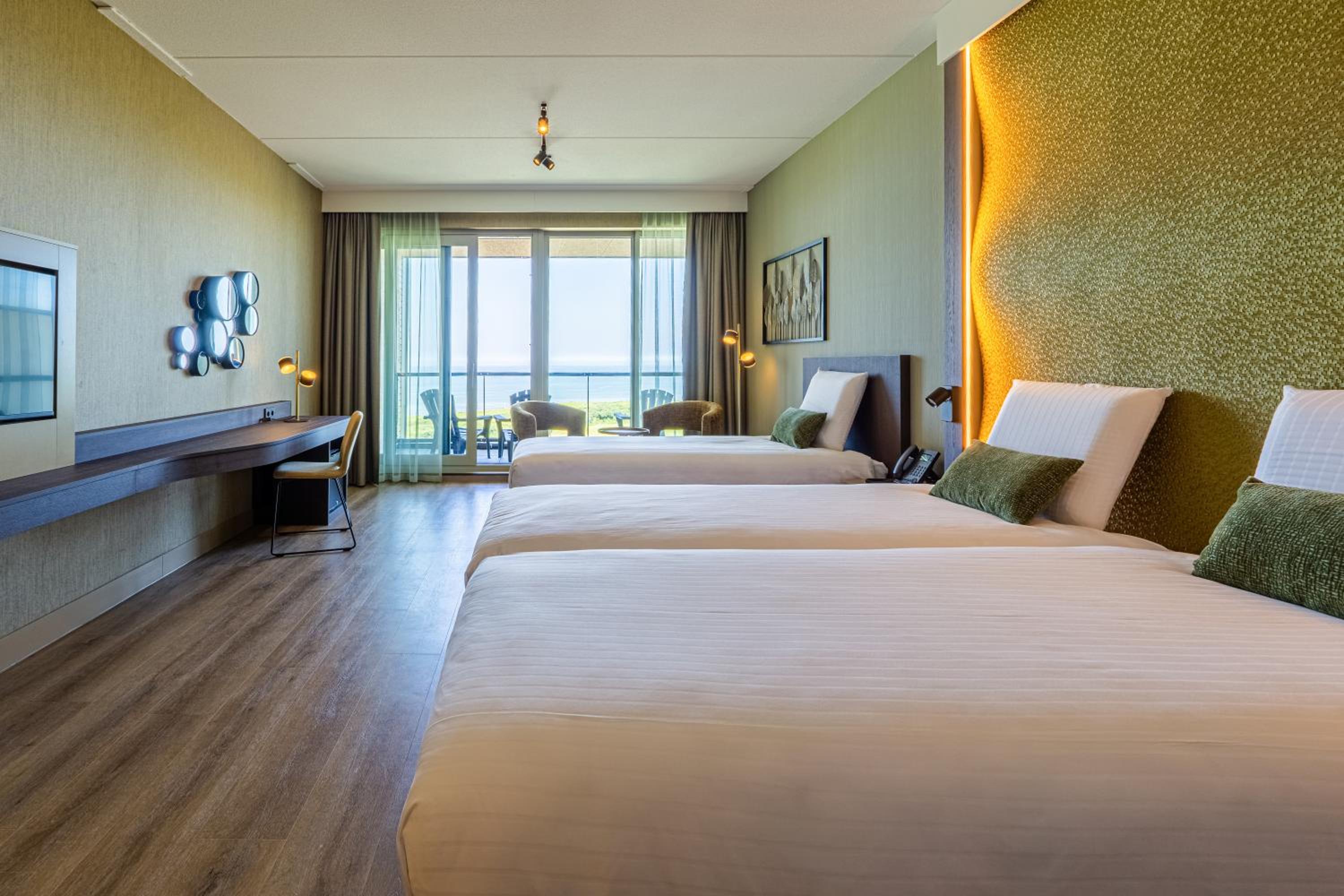 Triple Room with Sea View