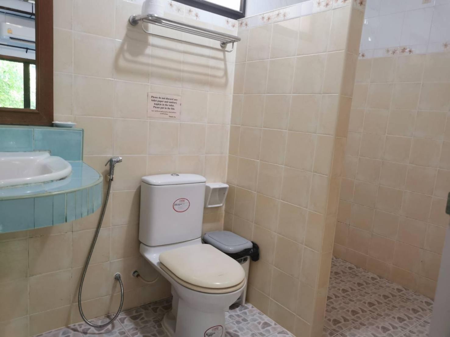 One-Bedroom Bungalow